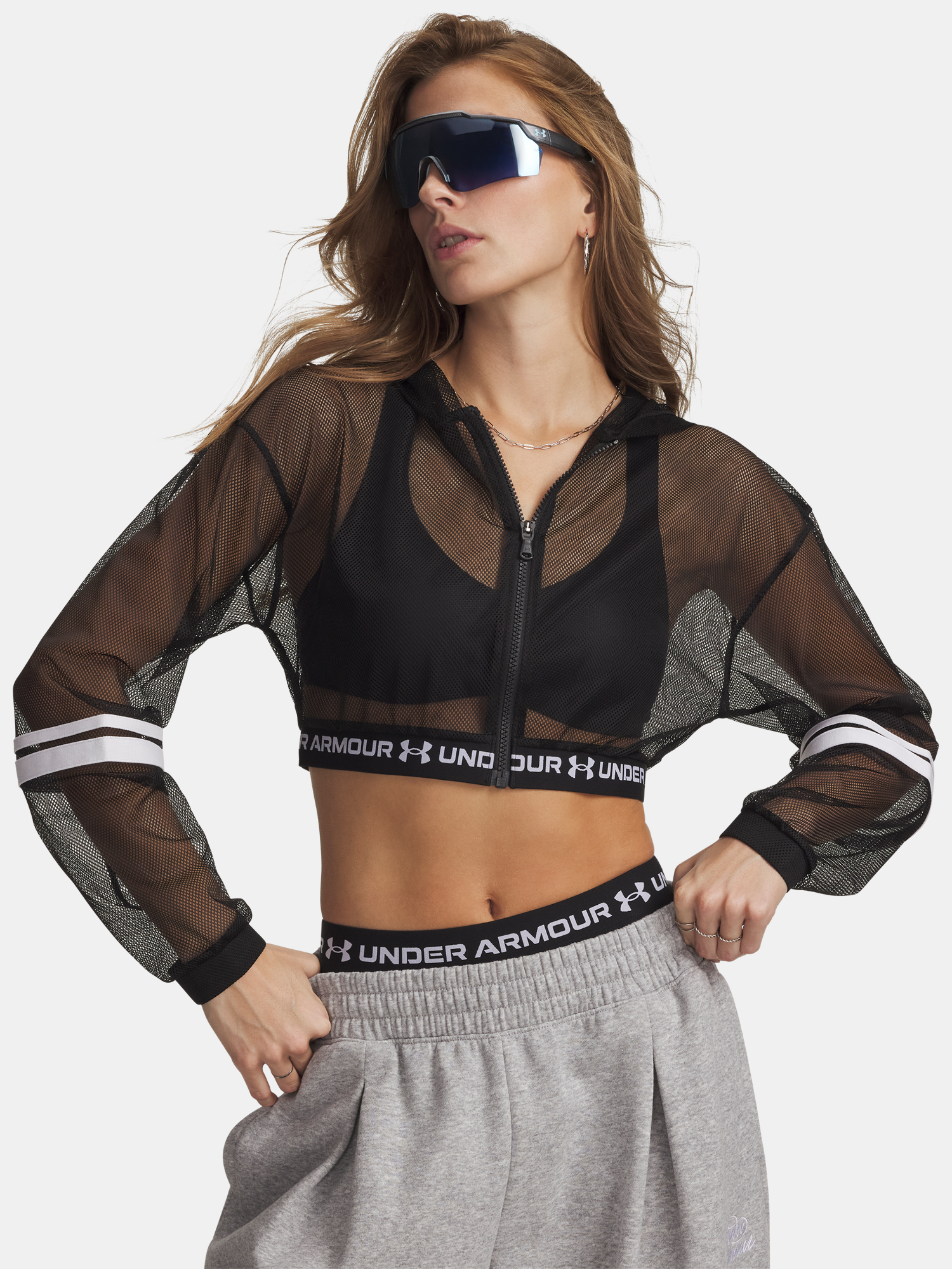 Дамско спортно яке Under Armour