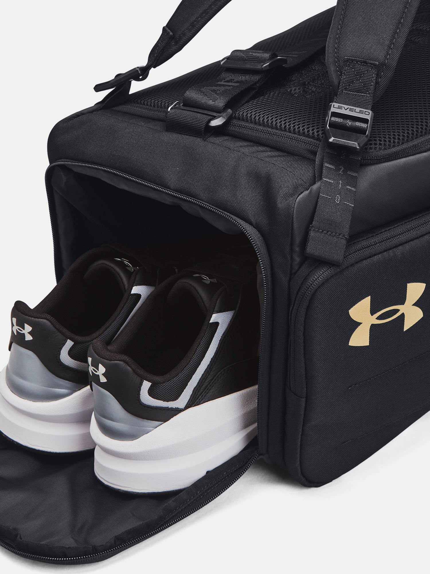 Geanta Under Armour