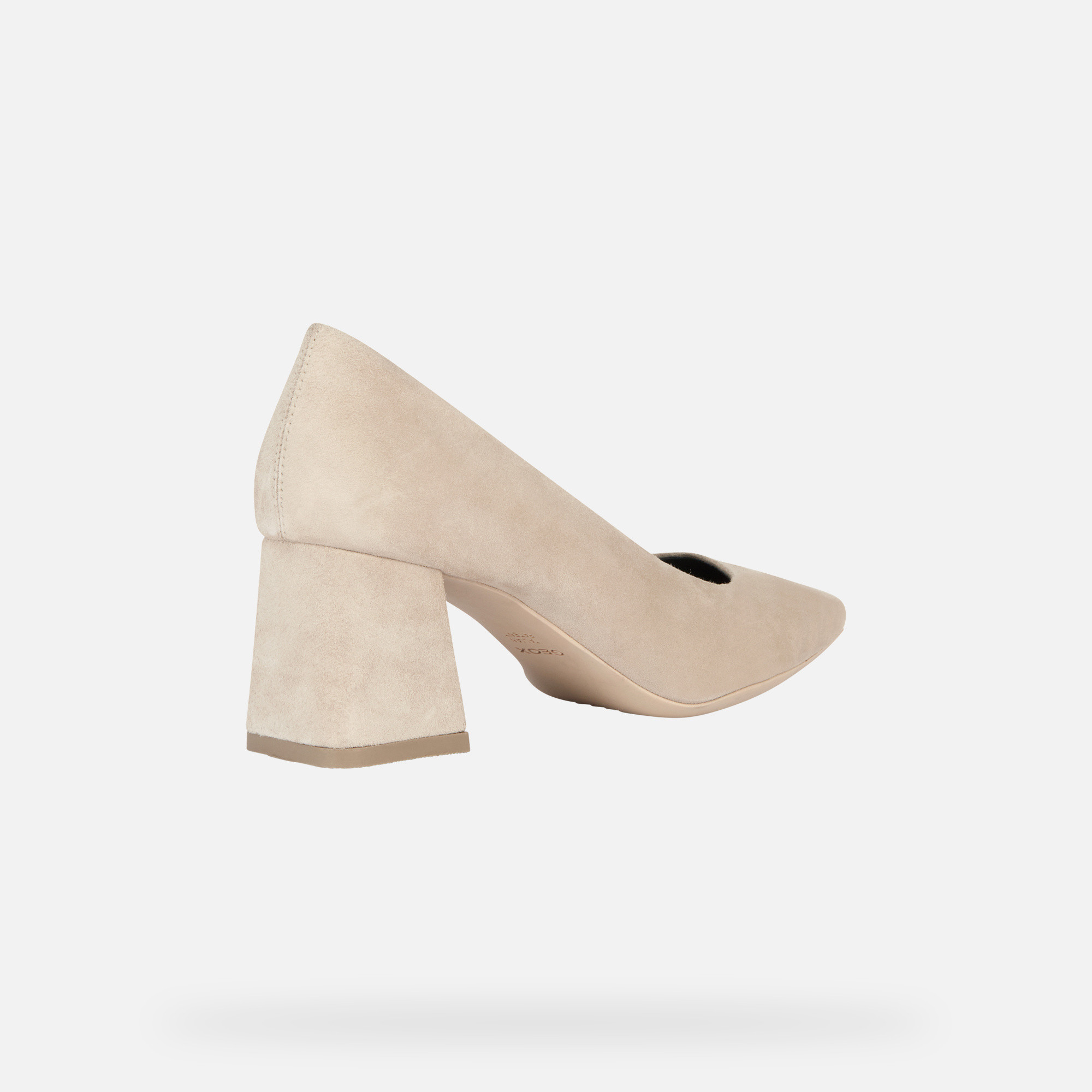 Cream women's pumps Geox Giselda - Women's