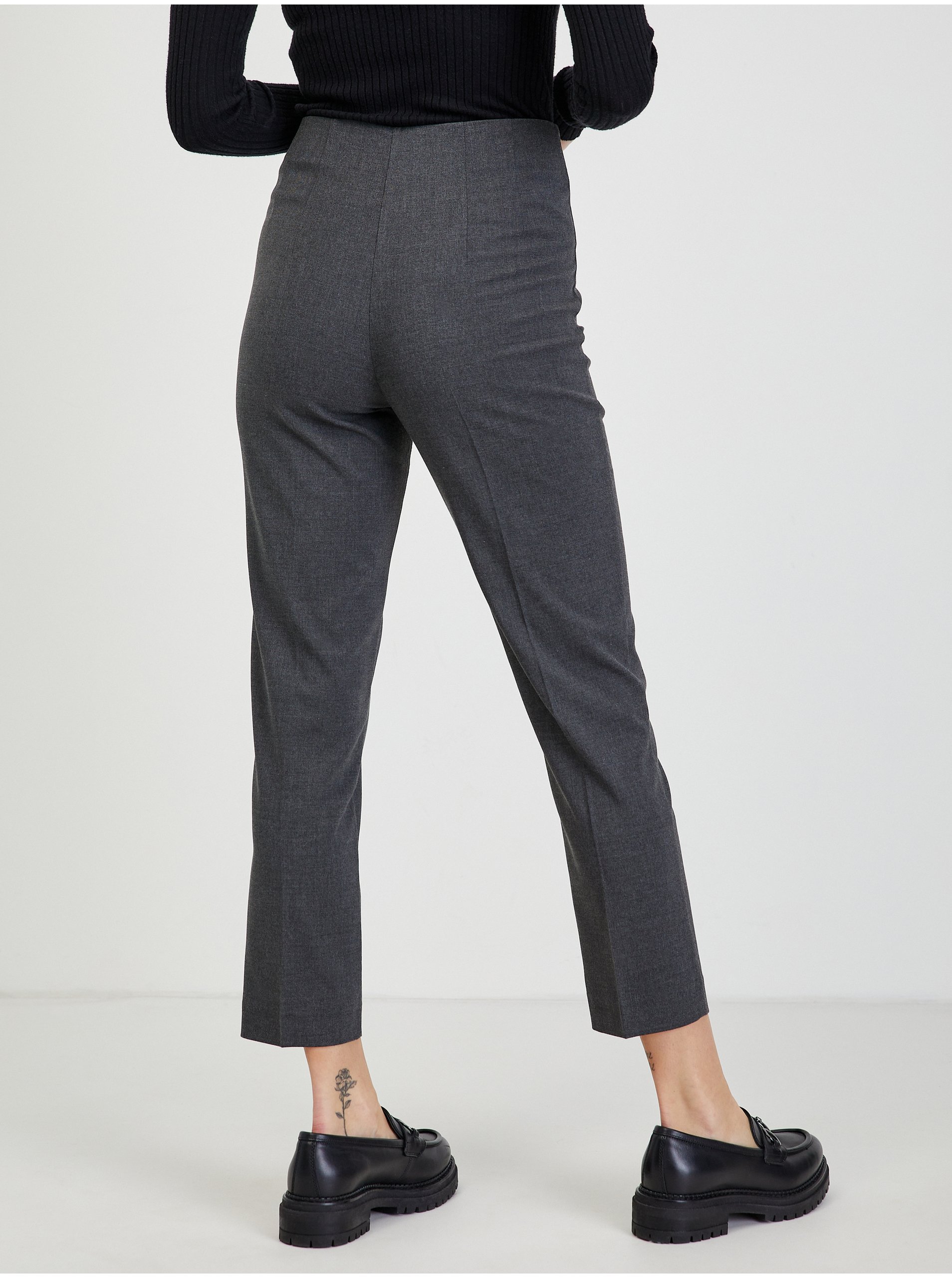 Pantaloni chino pentru femei ORSAY - gri