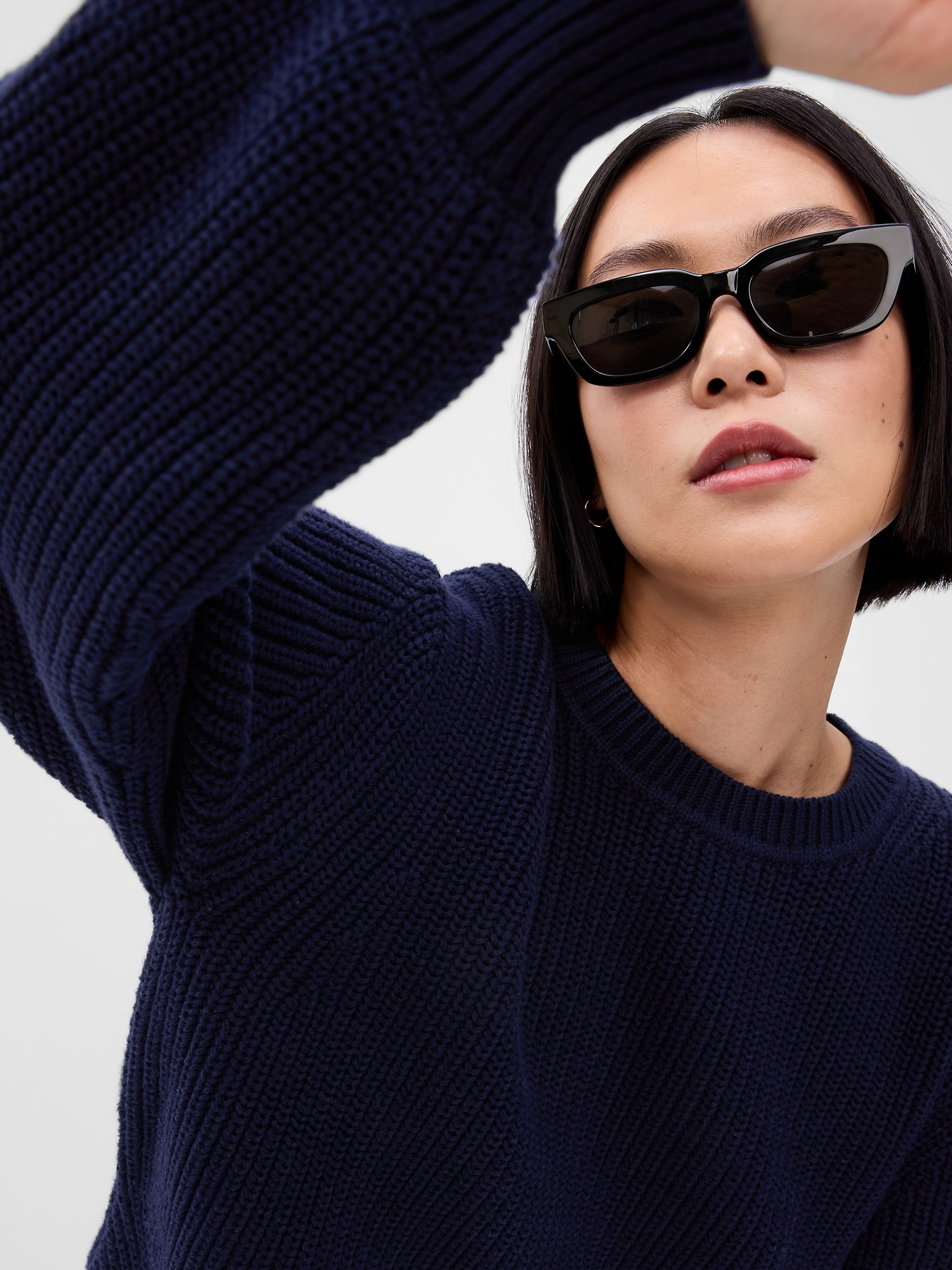 Pulovere si hanorace pentru femei GAP - albastru inchis