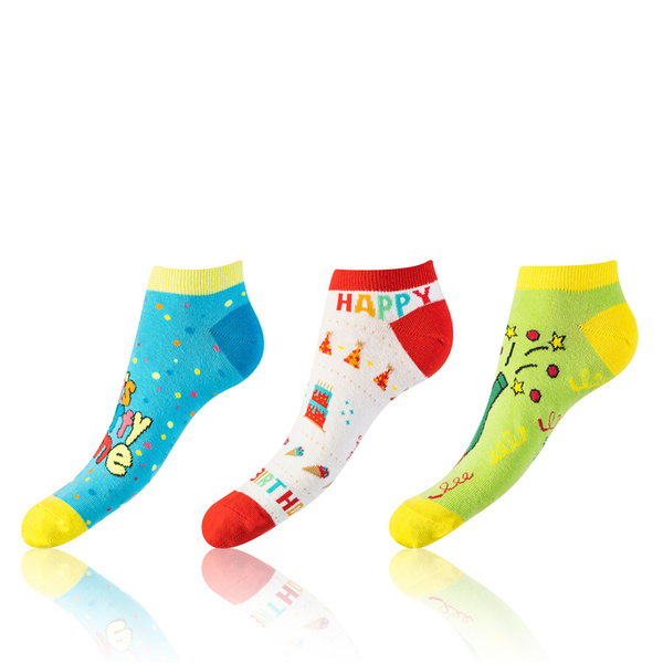 Bellinda 
CRAZY IN-SHOE SOCKS 3x - Moderné farebné nízke crazy ponožky unisex - svetlo zelená - červená - modrá