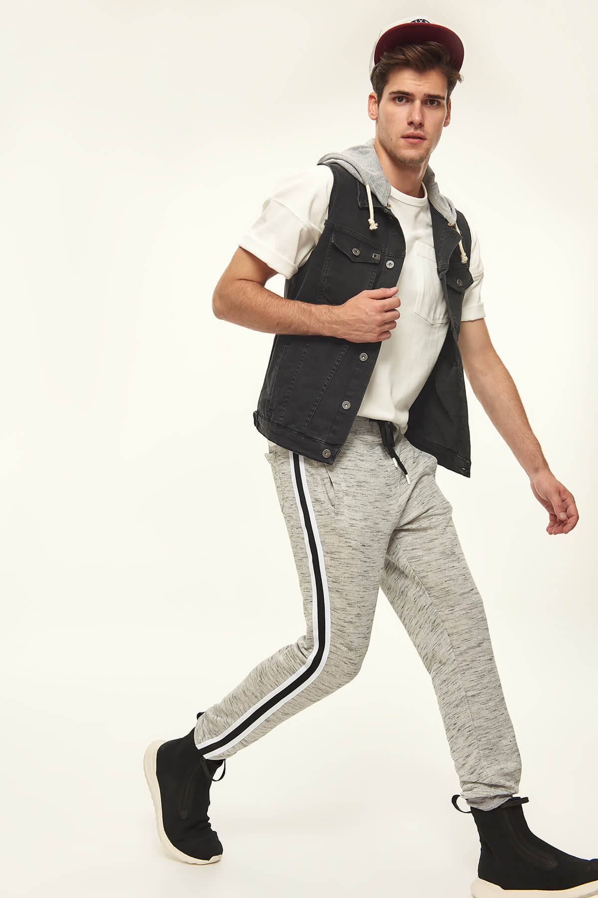 Trendyol Grey Mens Cotton Sweatpants-As Well As Lane Street-Style