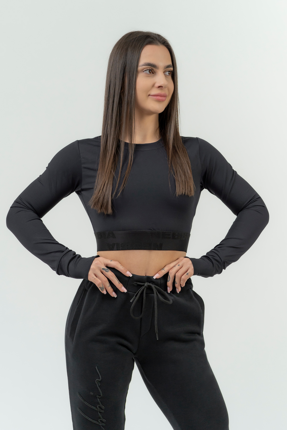 NEBBIA Women's Crop Top With Long Sleeves INTENSE Perform