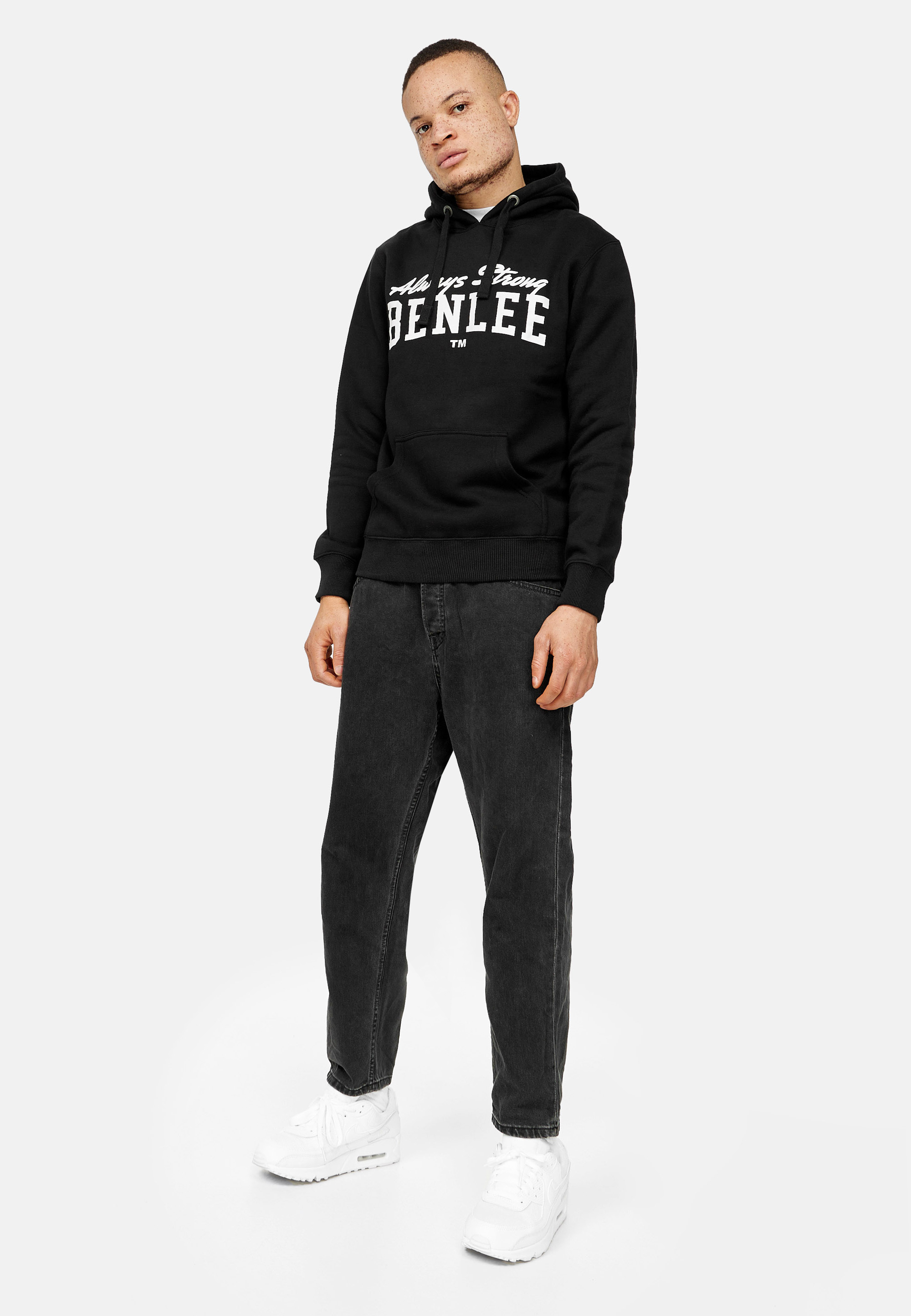 Lonsdale Men&#039;s hooded sweatshirt slim fit