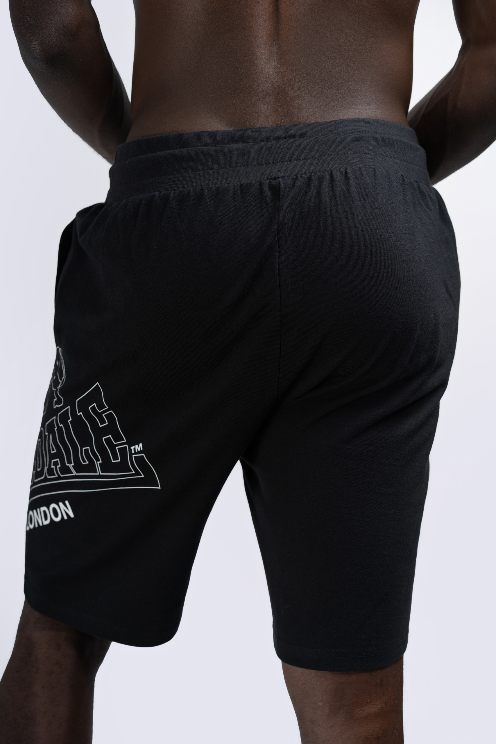 Pantaloni scurți bărbați Lonsdale 113602-Black