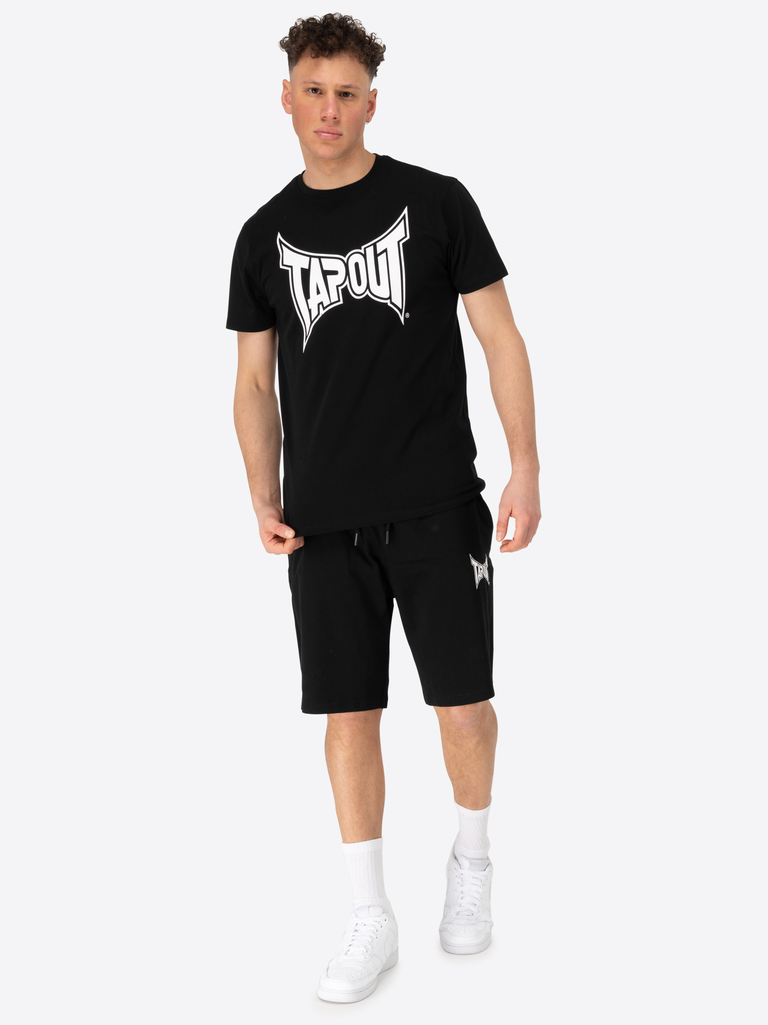 Tapout Men's t-shirt & shorts set regular fit