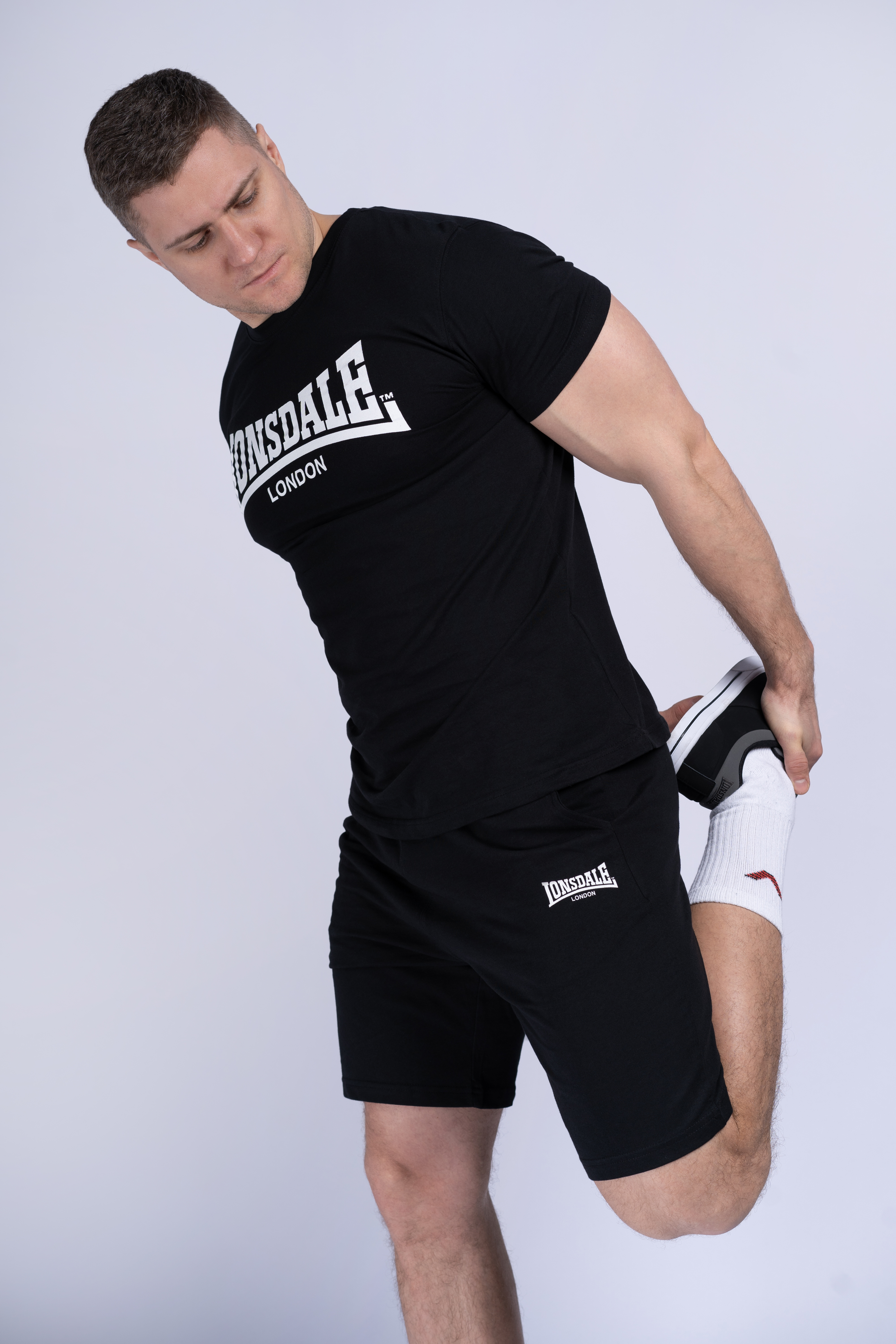 Set barbati, Lonsdale