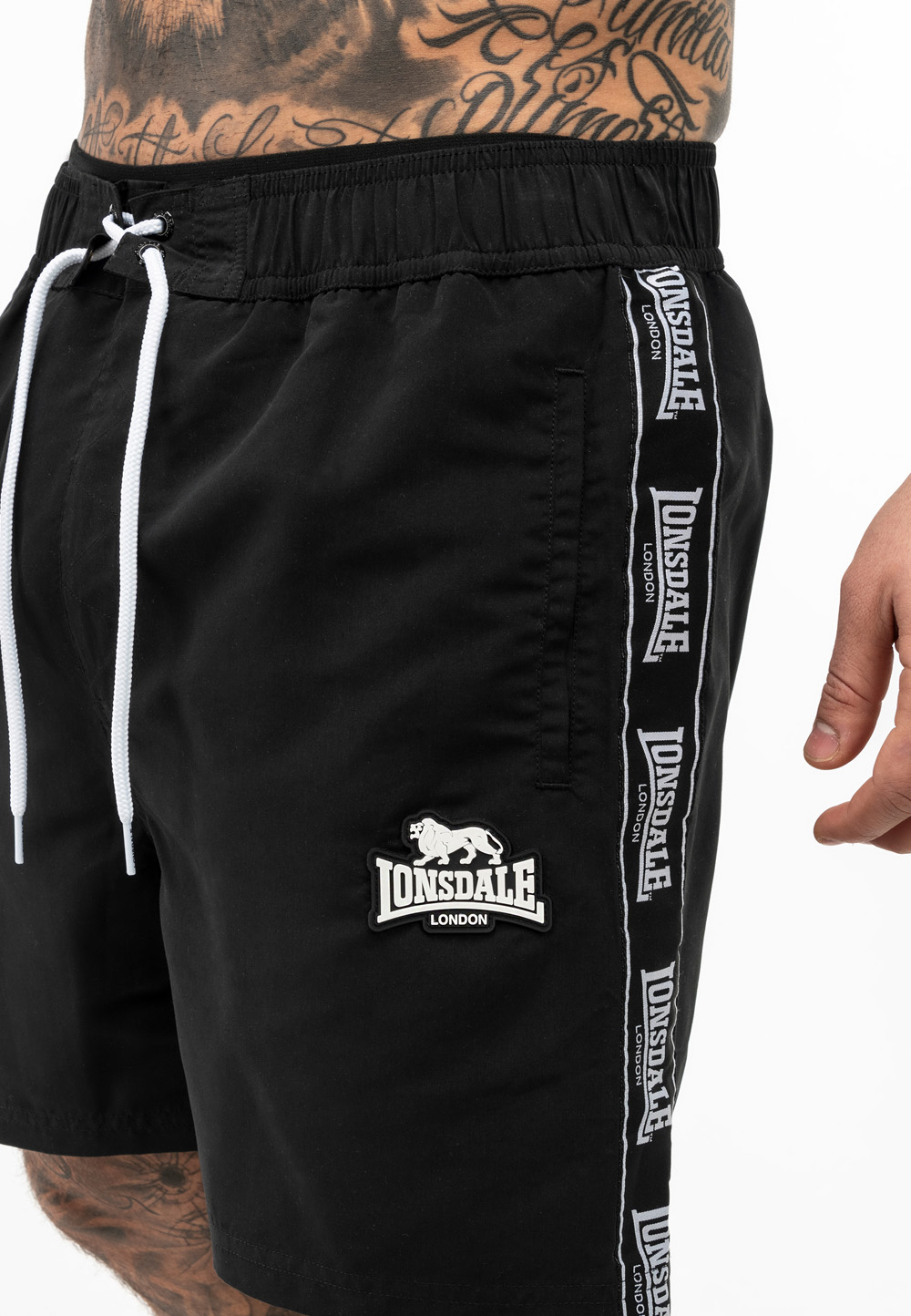 Pantaloni scurti de barbati, Lonsdale