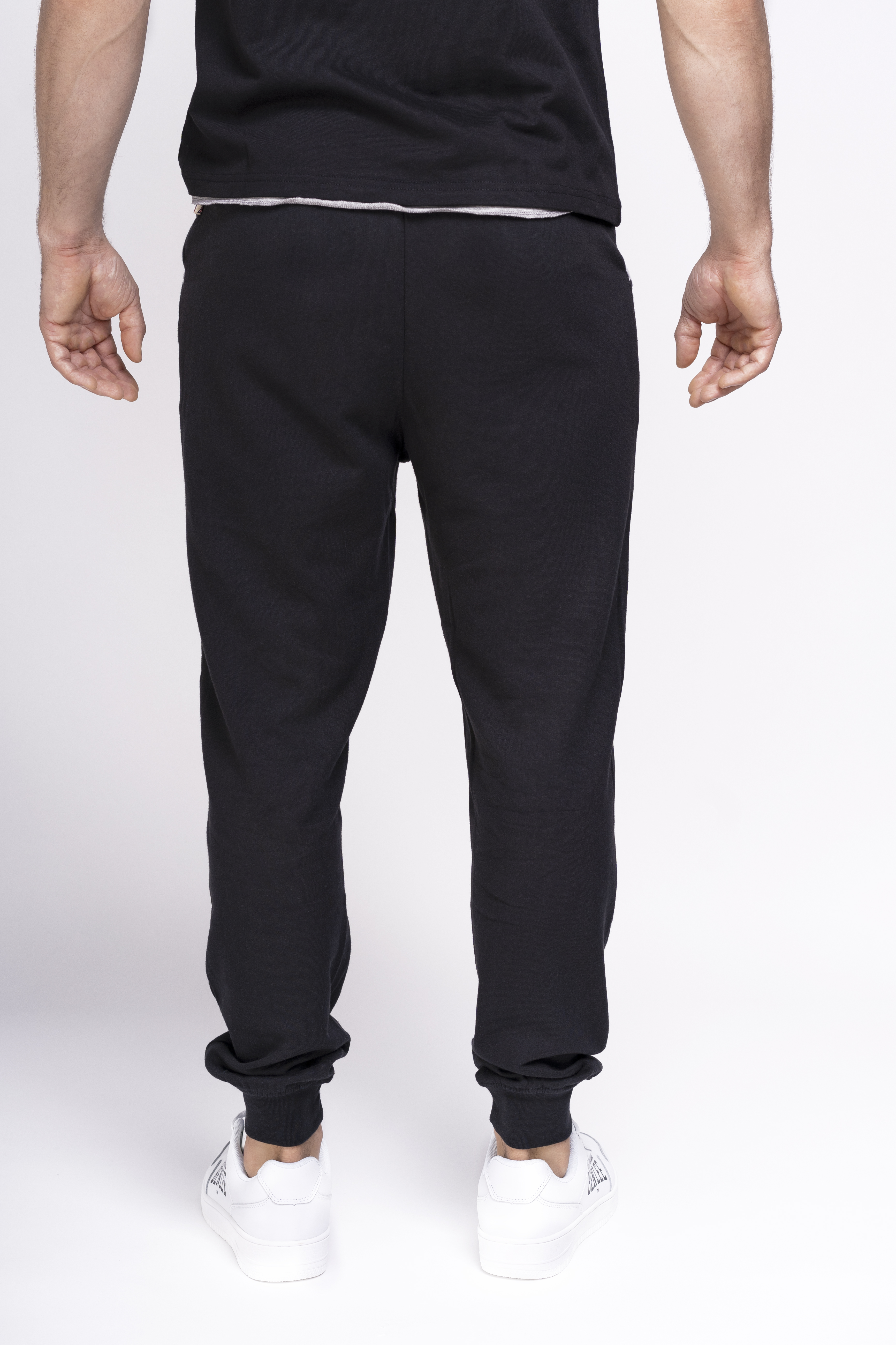 Pánske tepláky Lonsdale 110723-Black