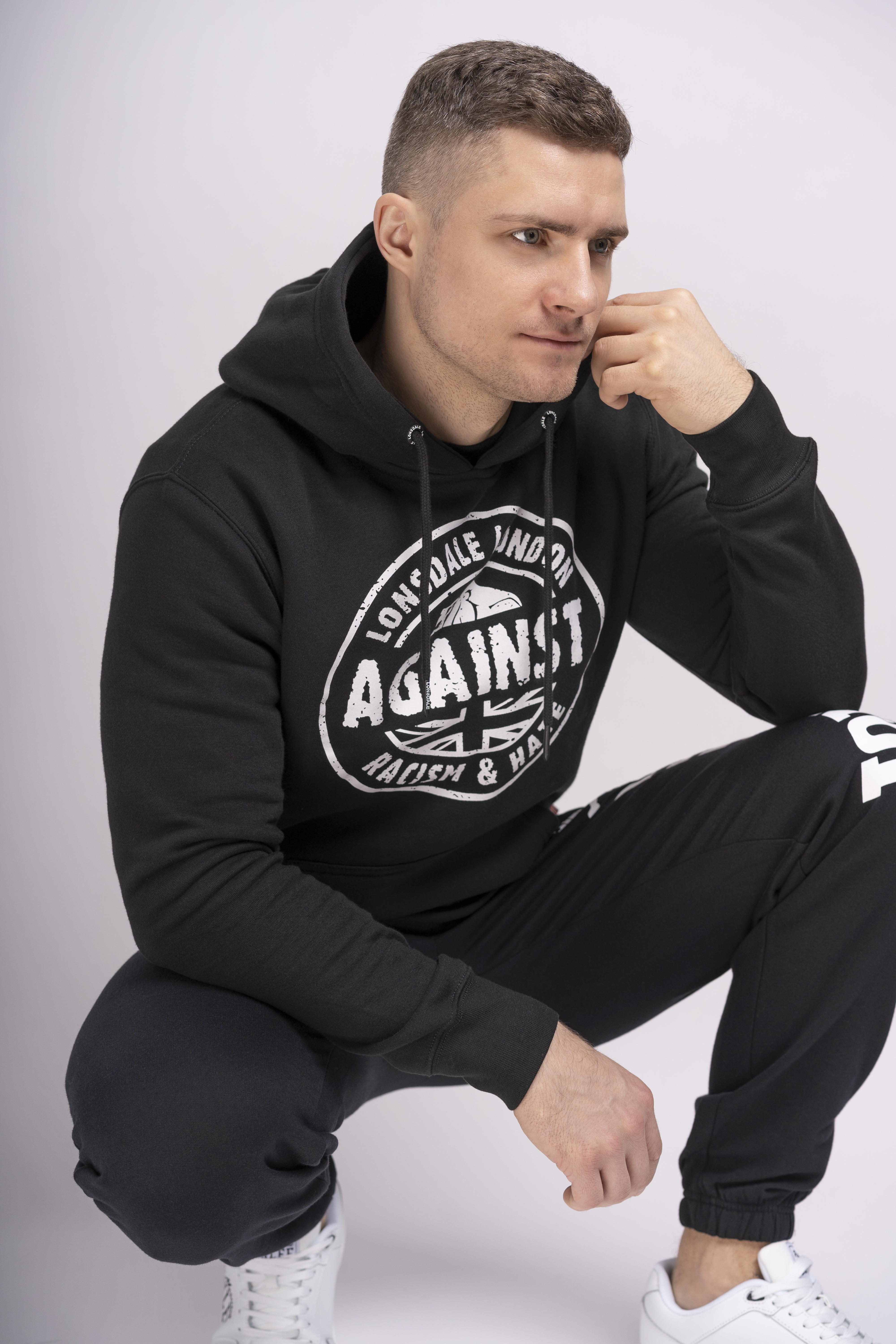 Hanorac barbati, Lonsdale Black