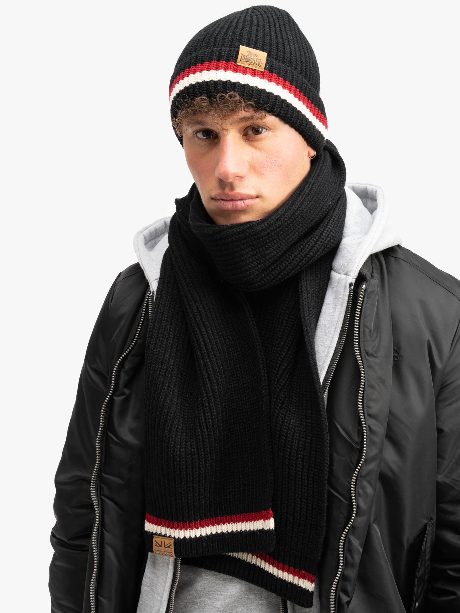 Lonsdale Unisex scarf and beanie set