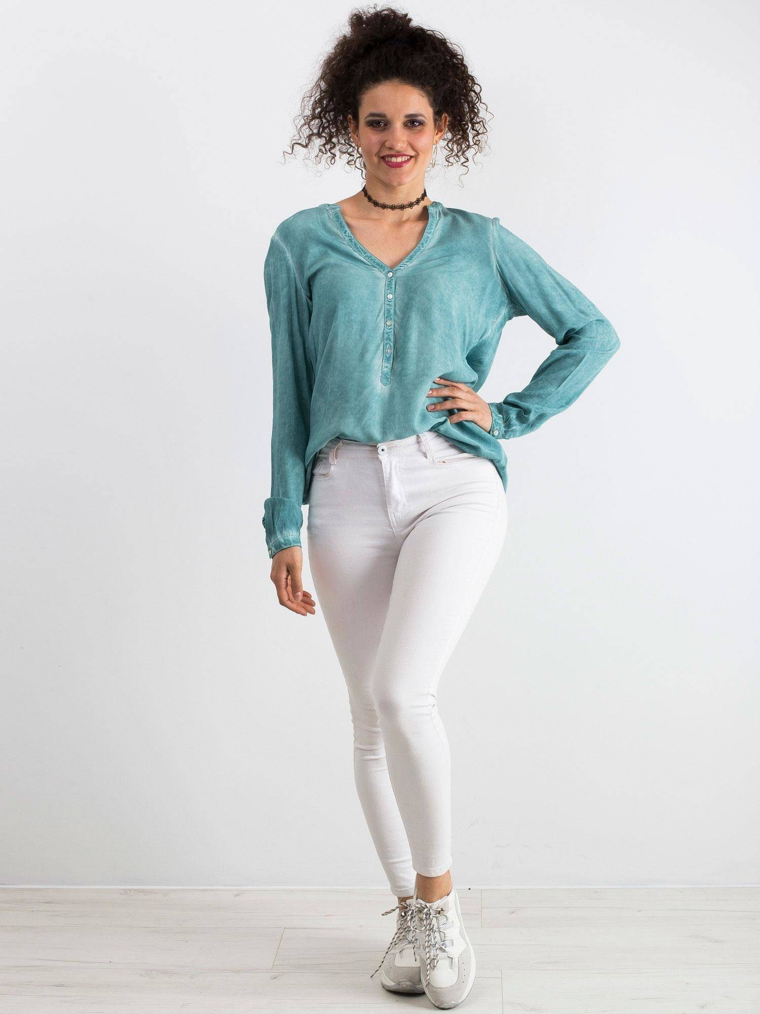 Green shirt Yups cmu0547. R47