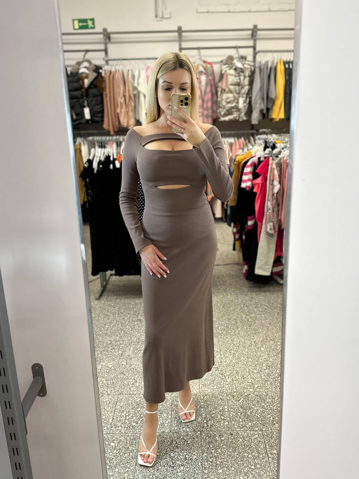 Brown pencil dress By o la la
