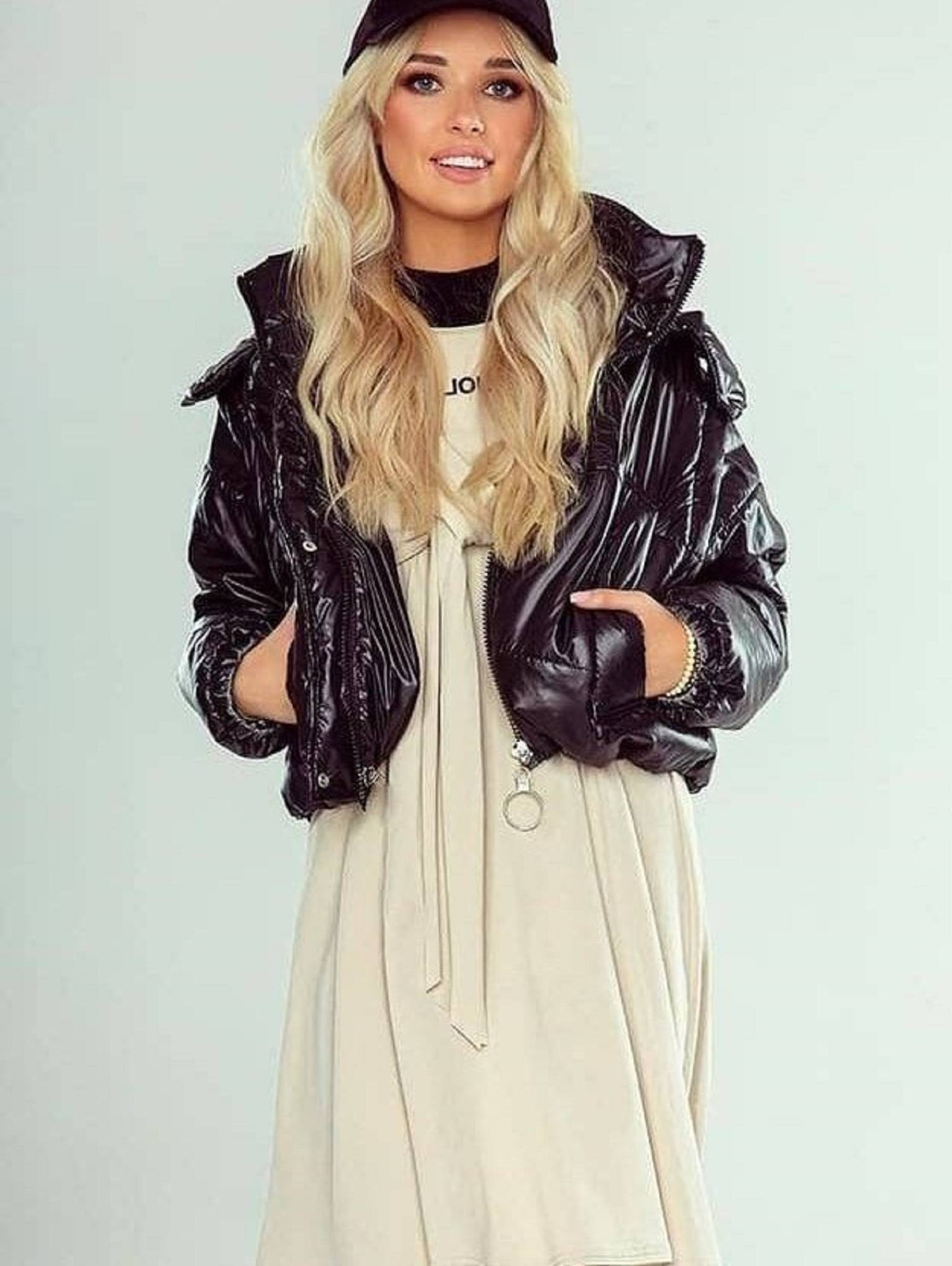 By o la la Geaca de primavara