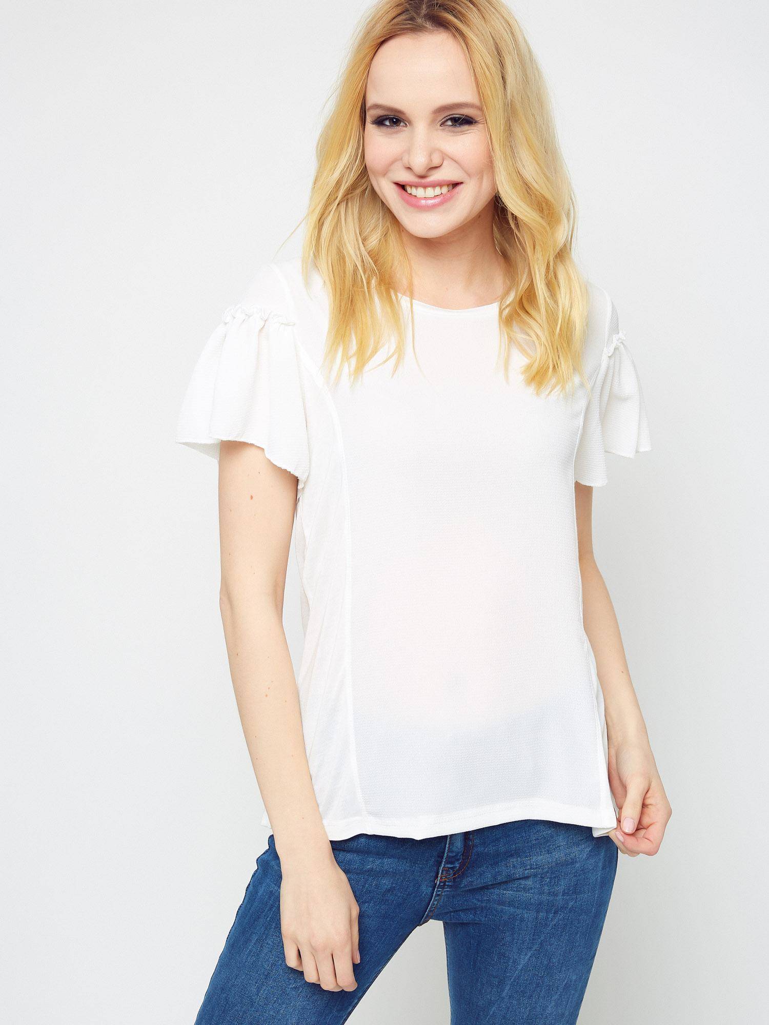 Smooth Blouse With Frills At The Ecru Sleeve