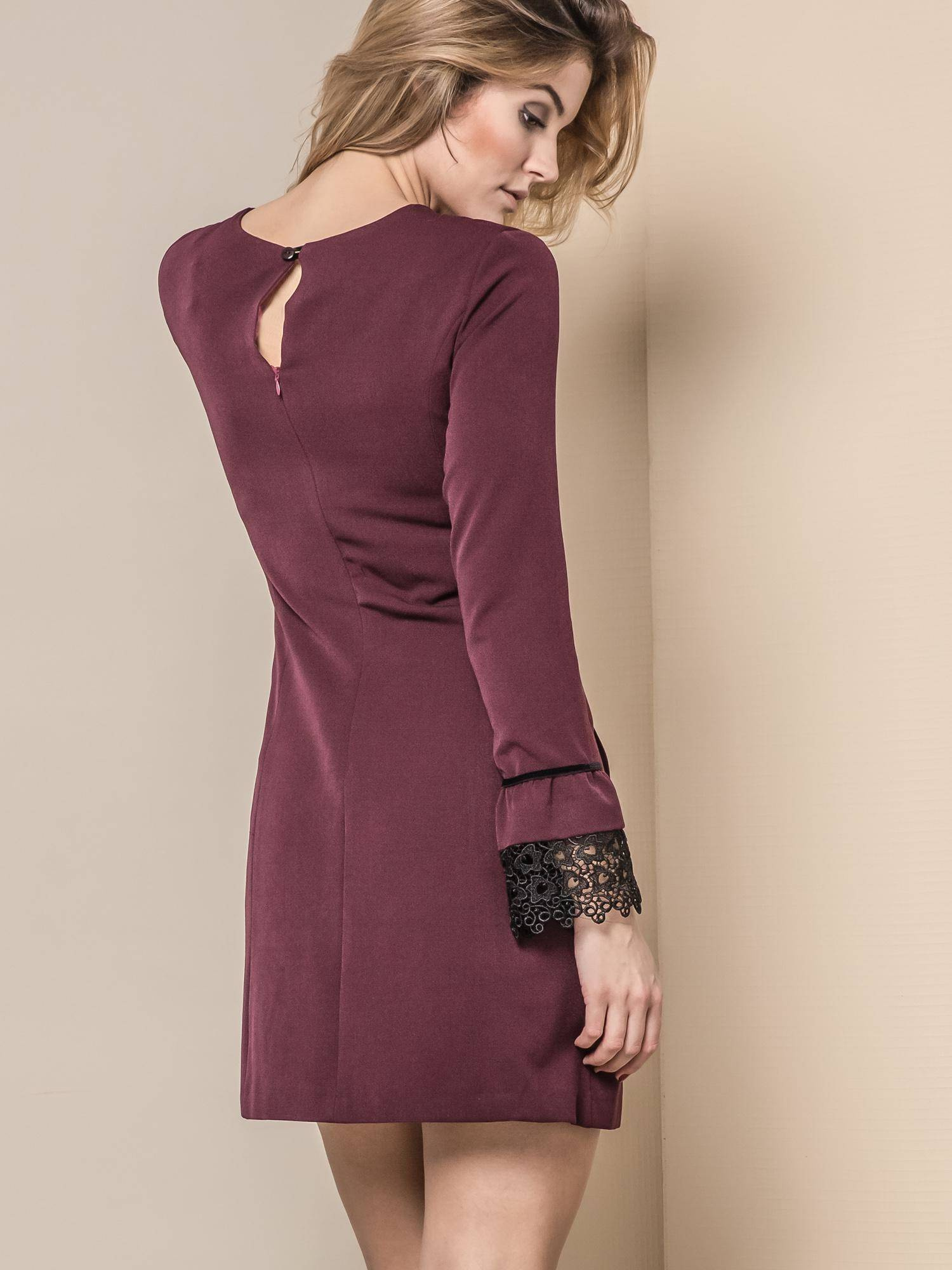 MISS CITY DRESS WITH LACE AT THE SLEEVES PURPLE