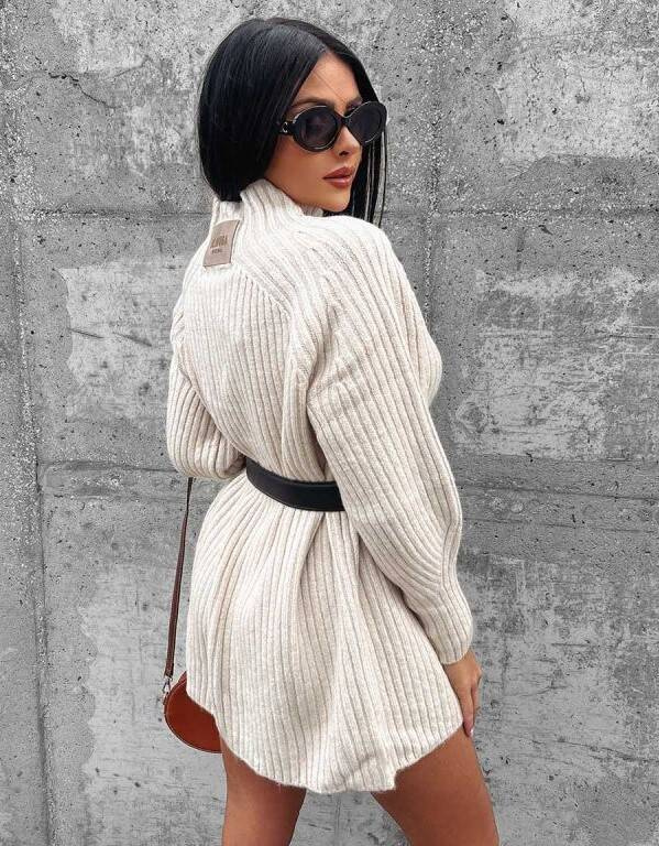 Beige turtleneck LOPE 2023 OLAVOGA