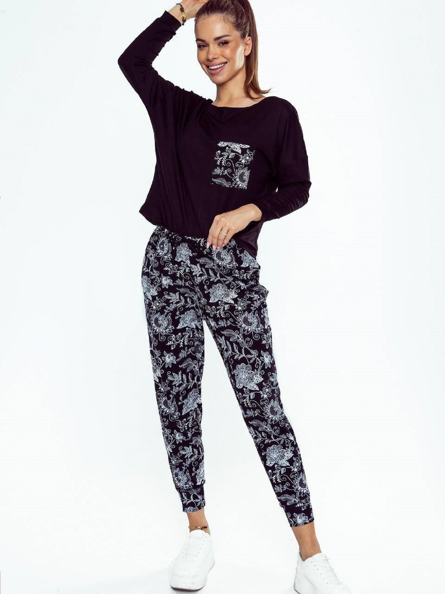 Pyjamas Eldar First Lady Sarina Length/r S-XL Black-flowers 1