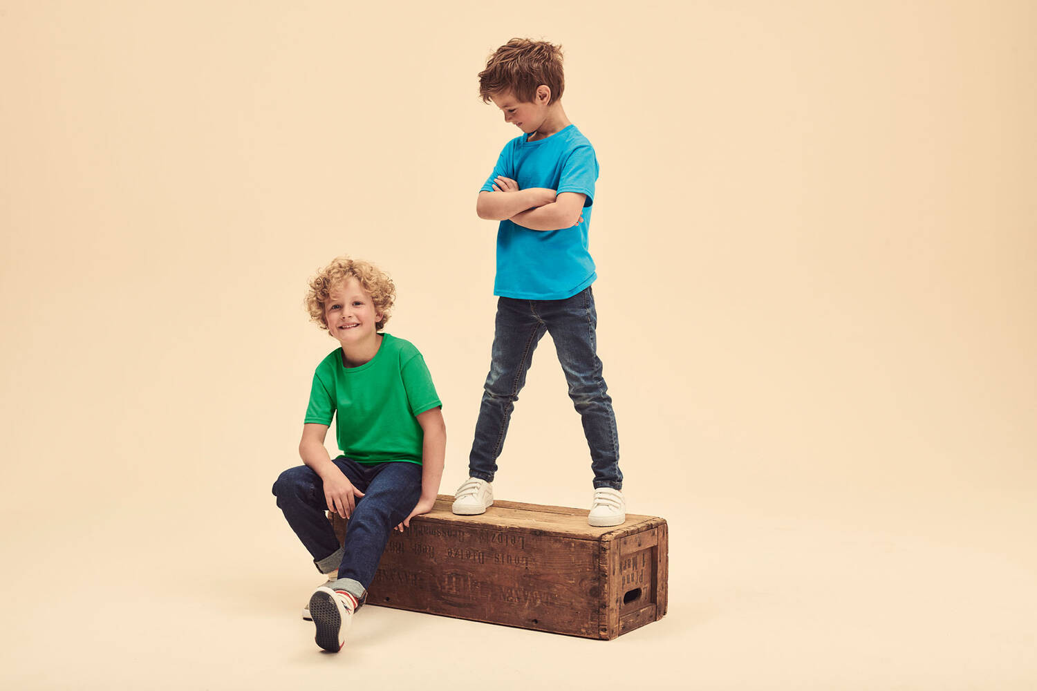 Green children's t-shirt in combed cotton Fruit of the Loom
