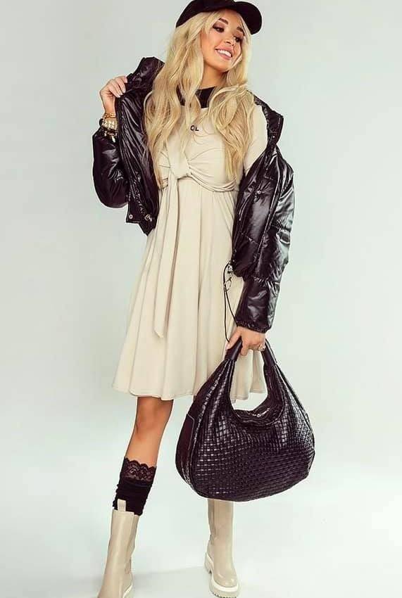 By o la la Geaca de primavara