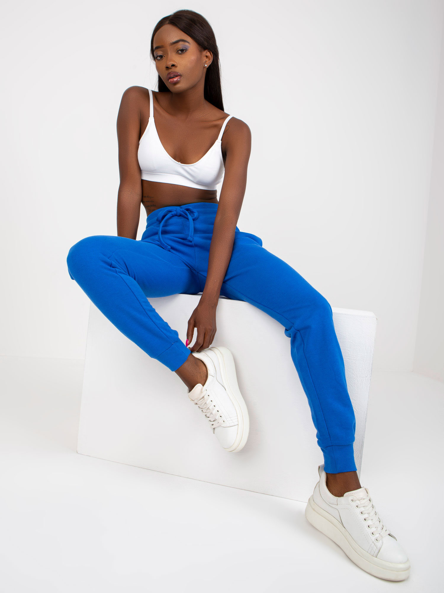 Cobalt classic basic tied sweatpants