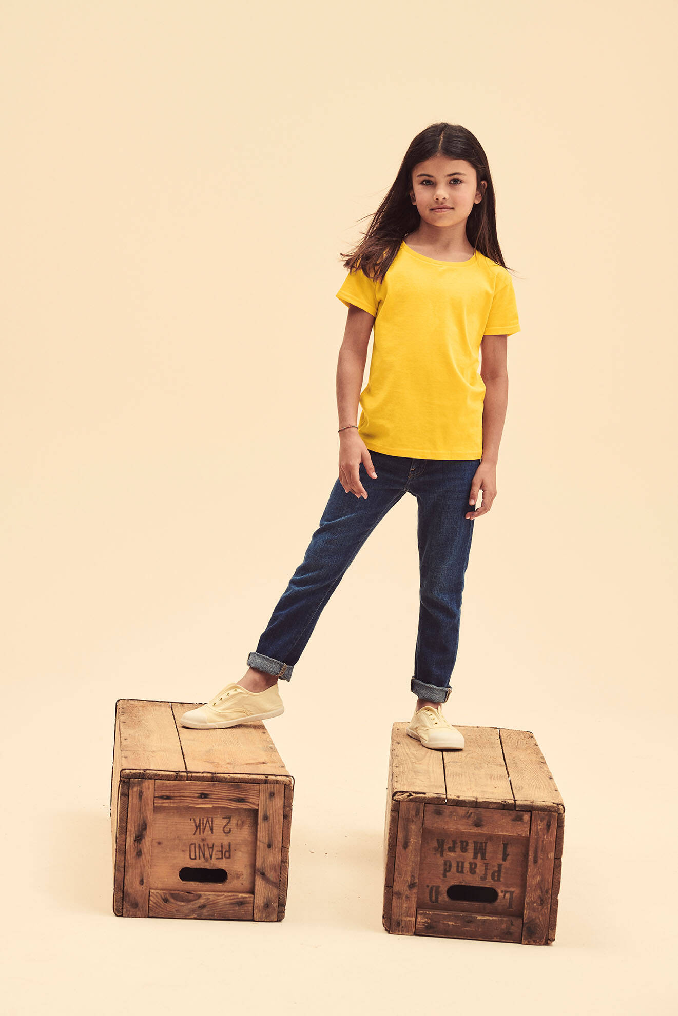 Yellow Girls' T-shirt Iconic Fruit of the Loom