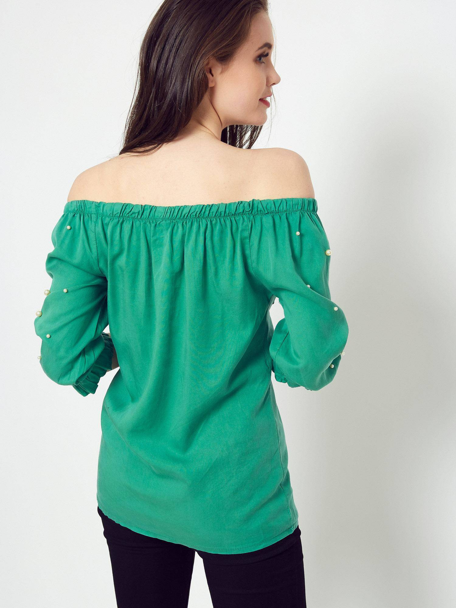 Blouse with pearls revealing shoulders green