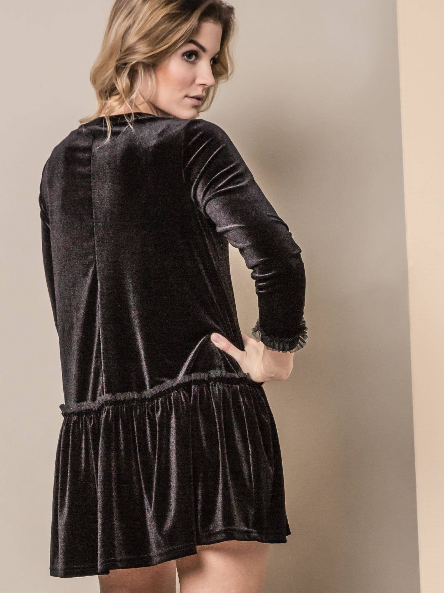 DRESS ONE IN SOFT VELVET BLACK