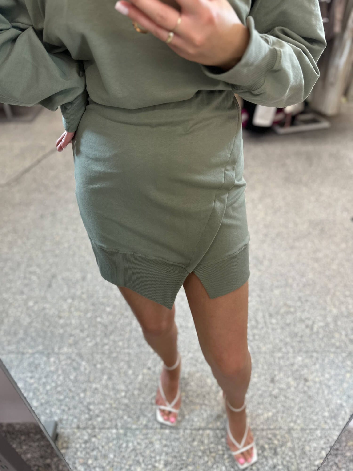 Khaki sweatshirt dress By o la la
