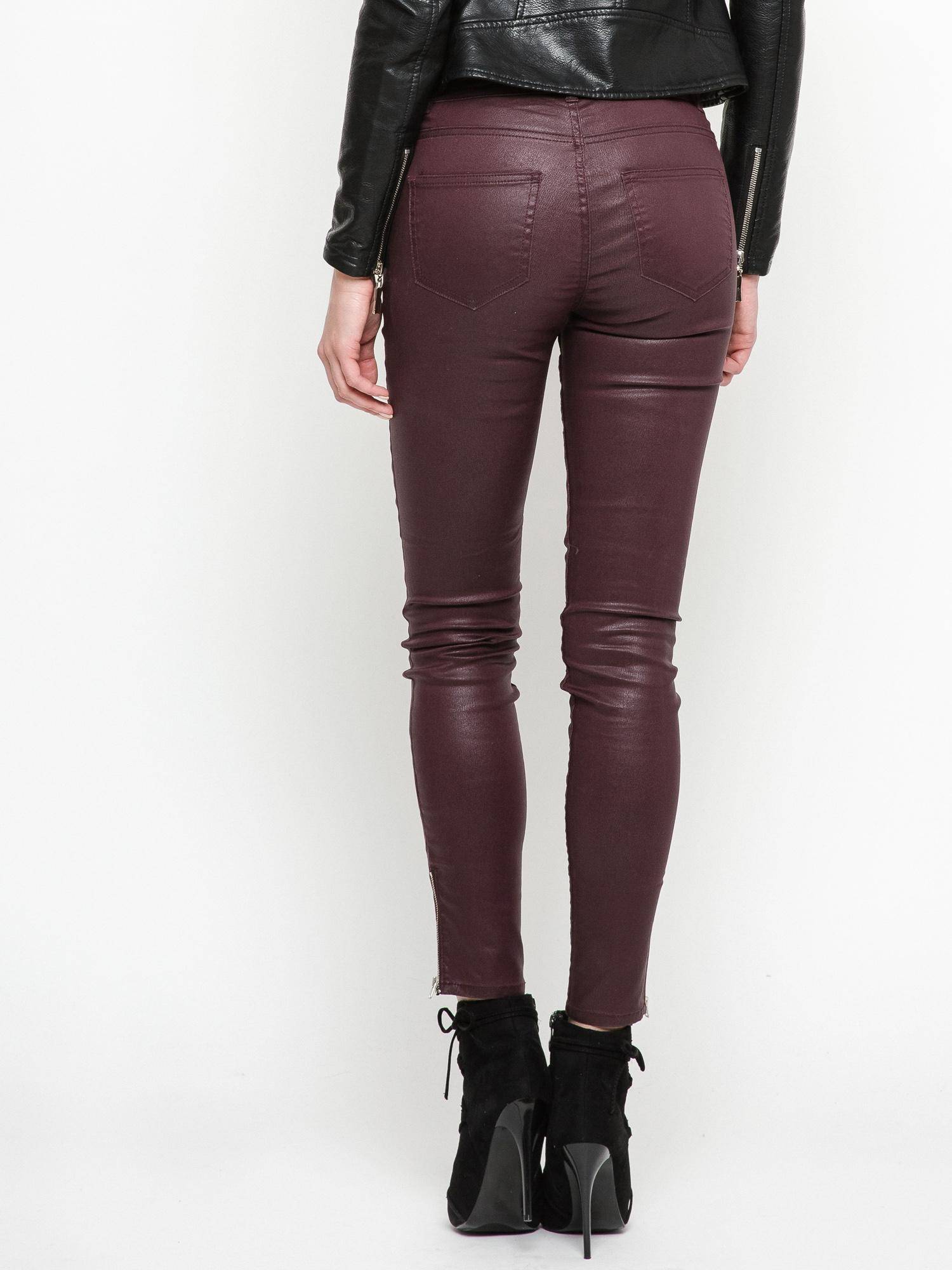 Burgundy pants Yups cmu0385. R17