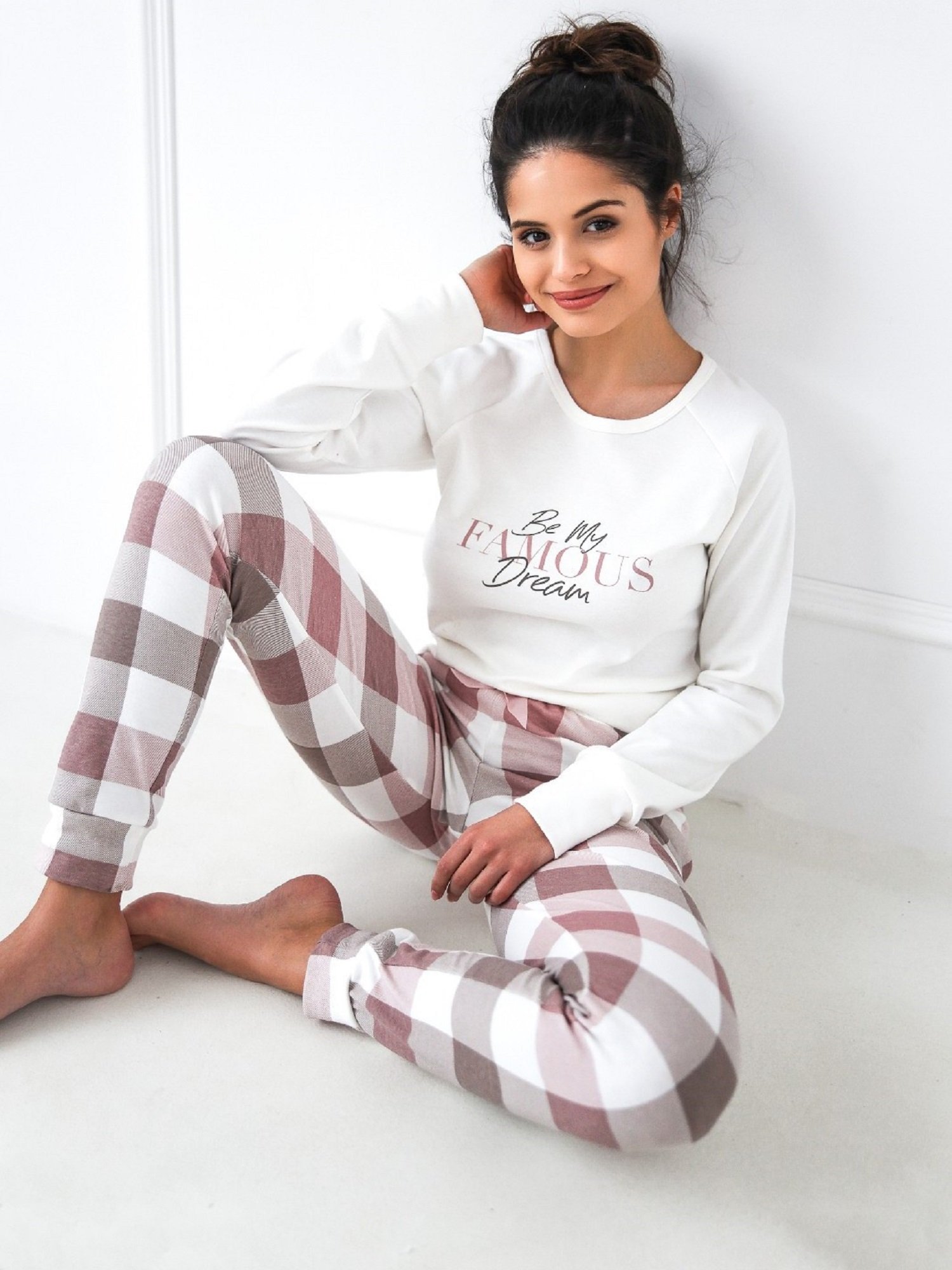 Pyjamas Sensis Joselyn Interlock length/r S-XL cream 001