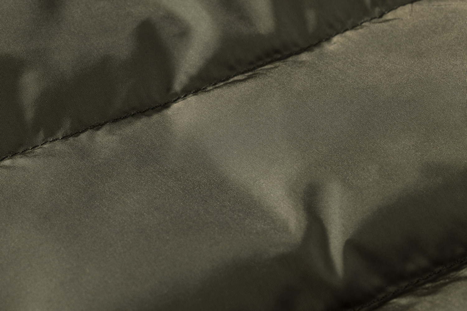 Jachetă Nano pentru bărbați de măsline Russell