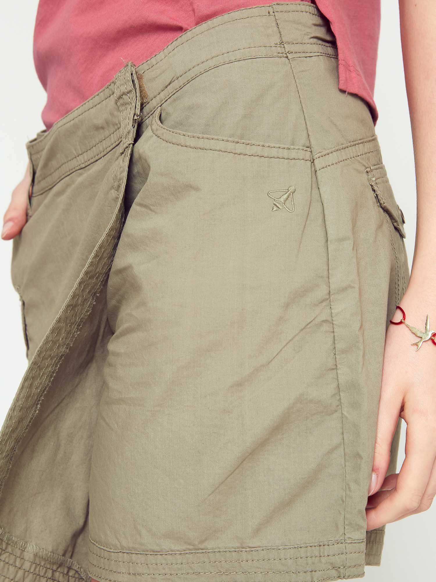 Yups khaki shorts wmu0445. R69