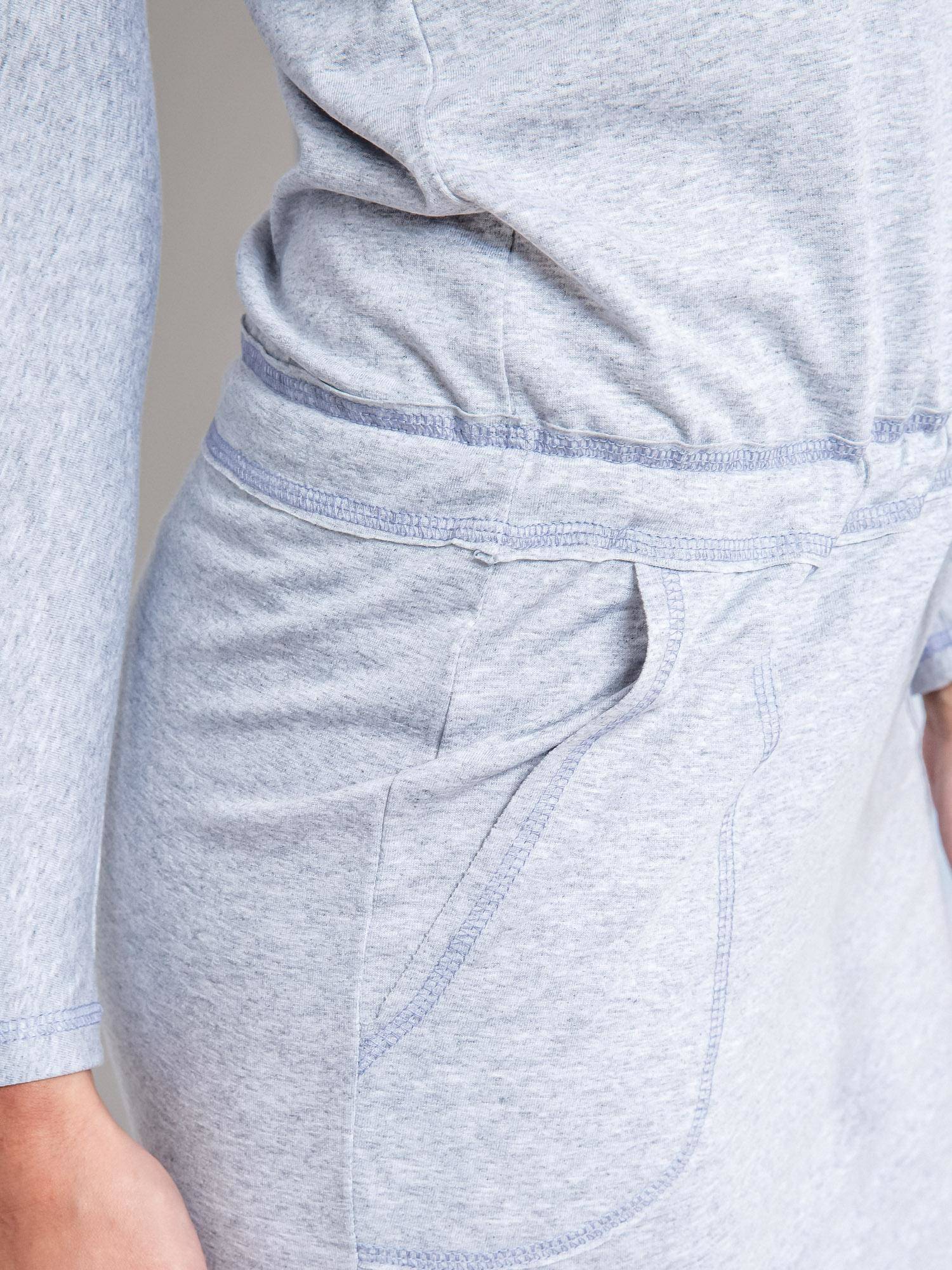 Dress Be First with kimono sleeves gray