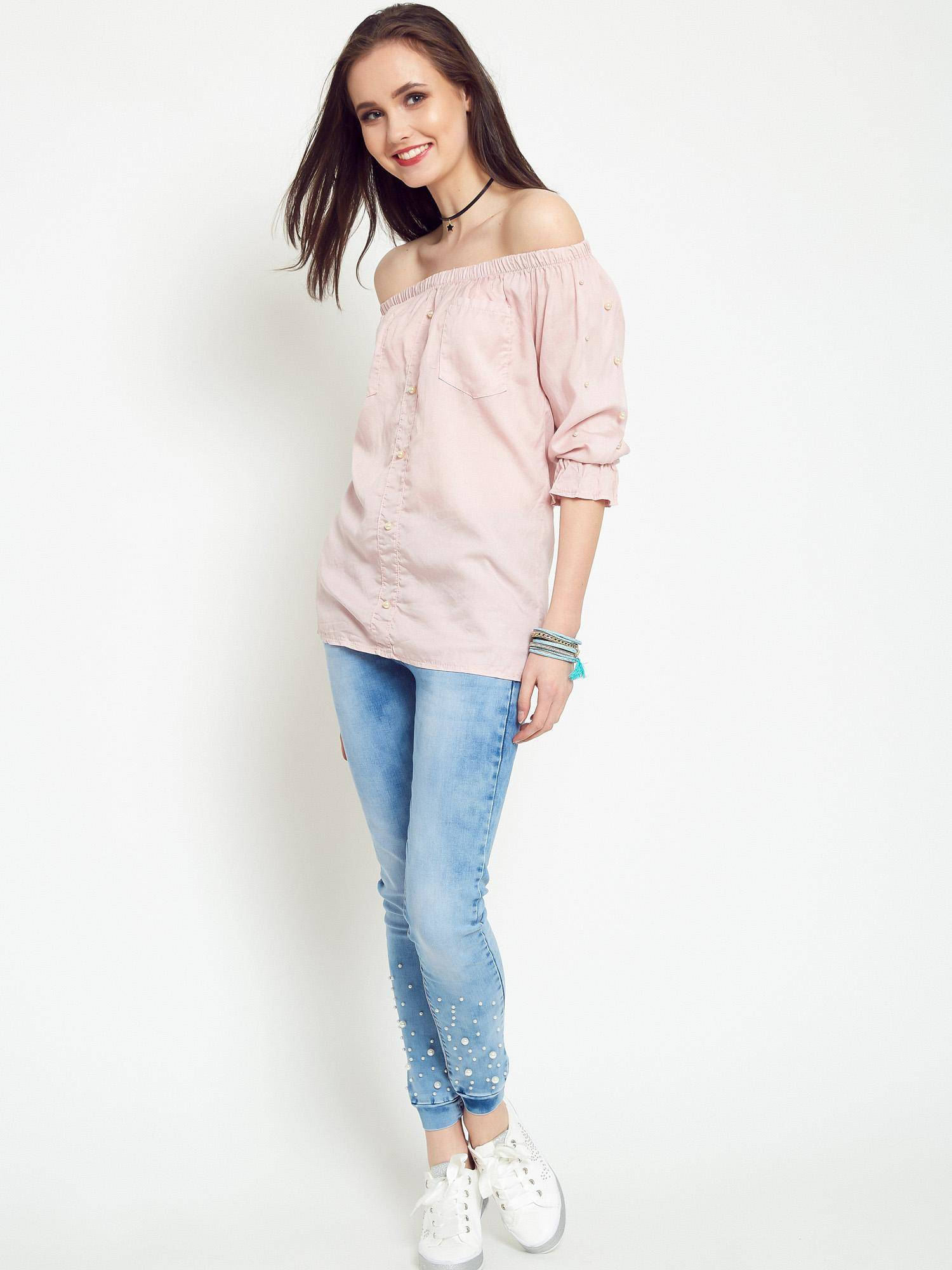 Blouse with pearls revealing shoulders light pink