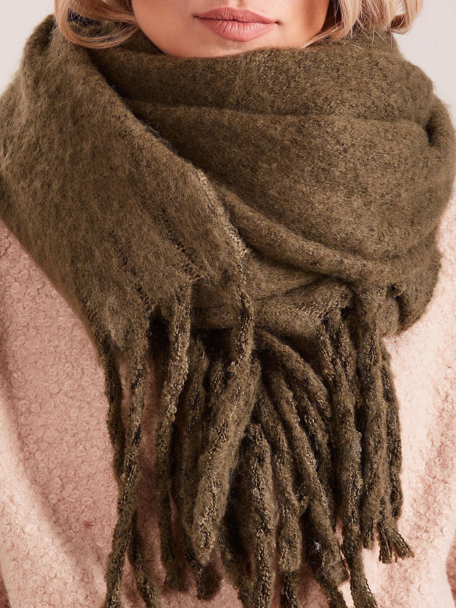 Scarf green Yups bx4258. R10