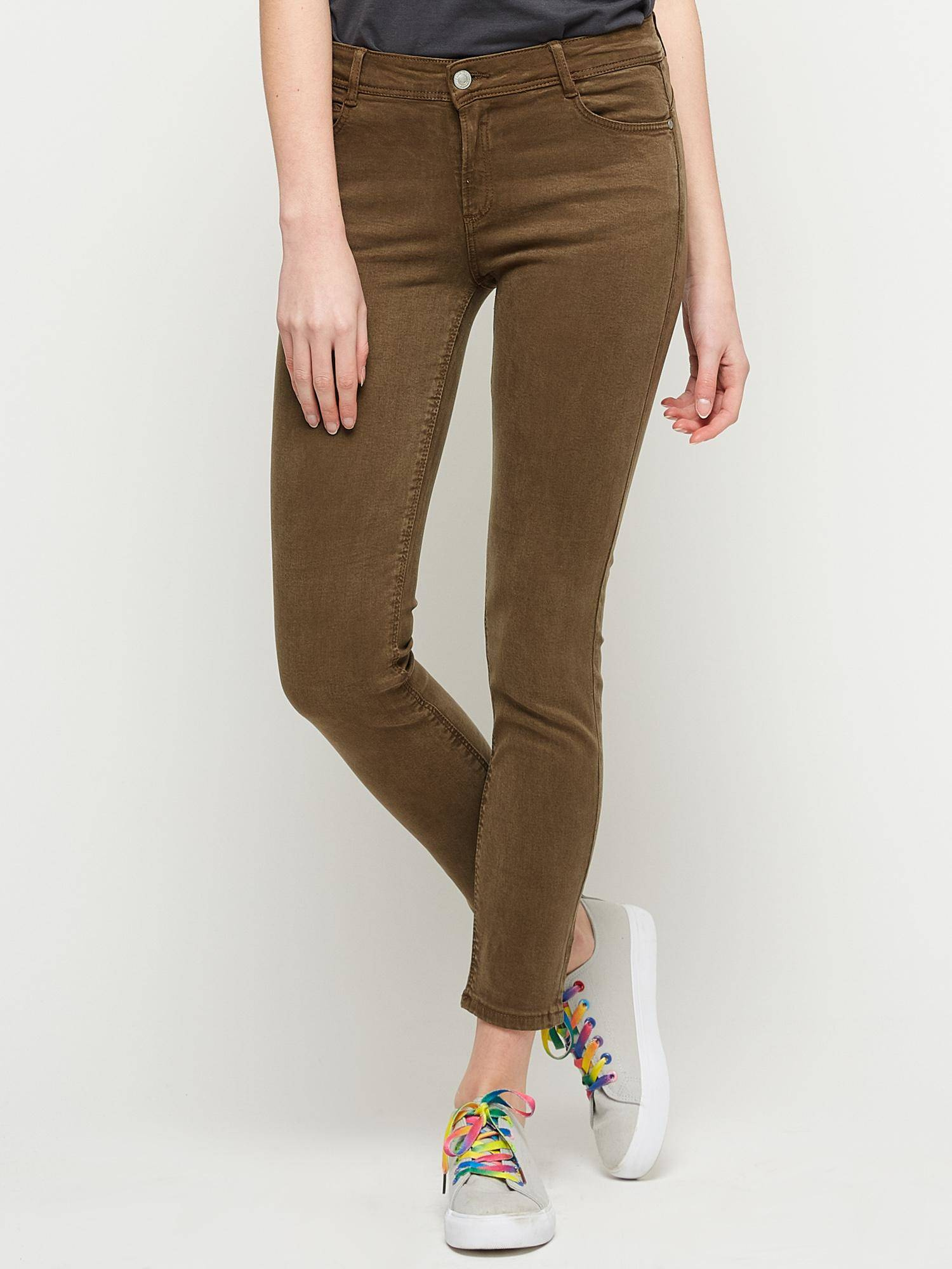 Blugi kaki Yups cmu0421. R69