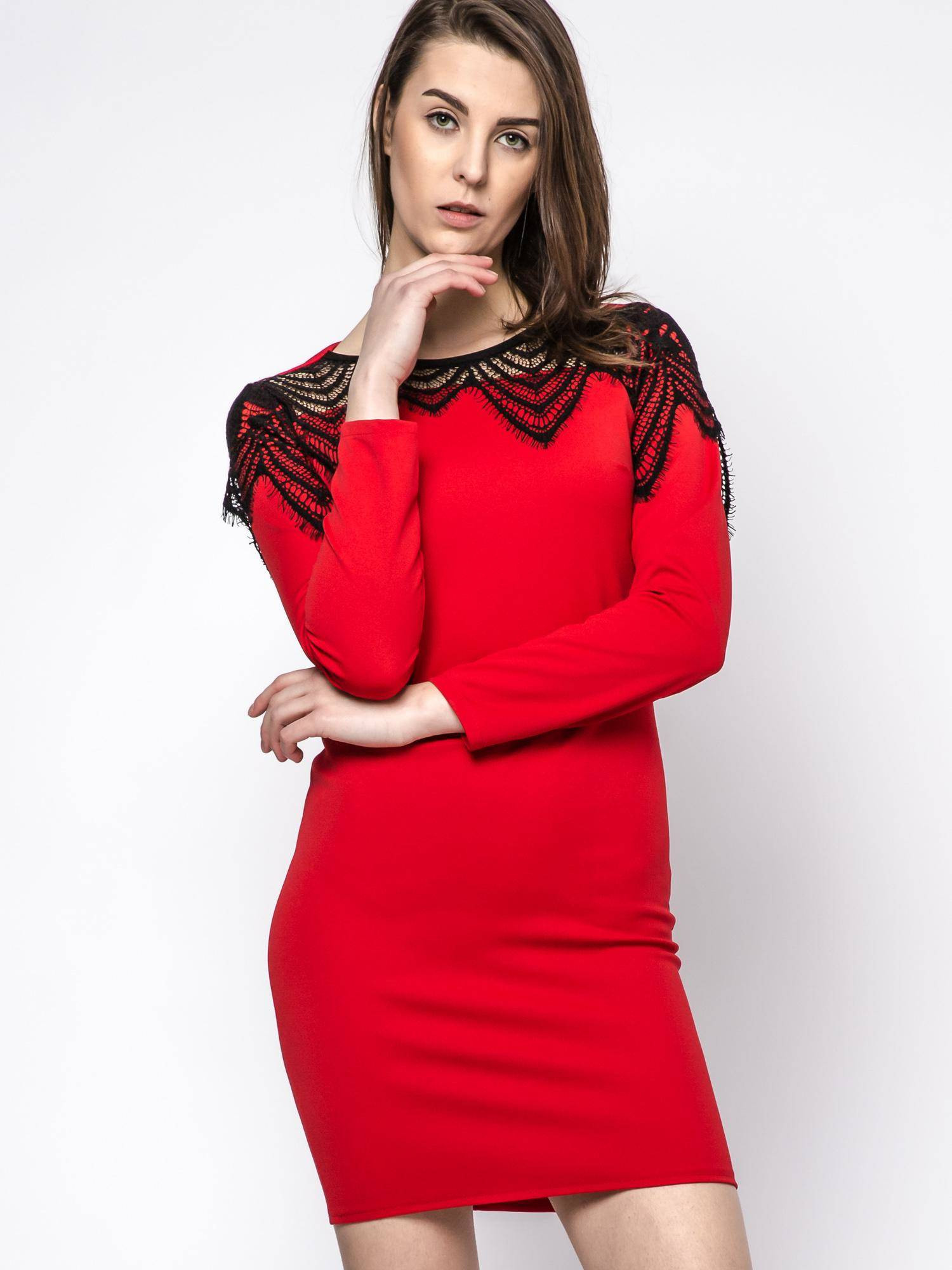 DRESS WITH LACE AT THE NECKLINE RED