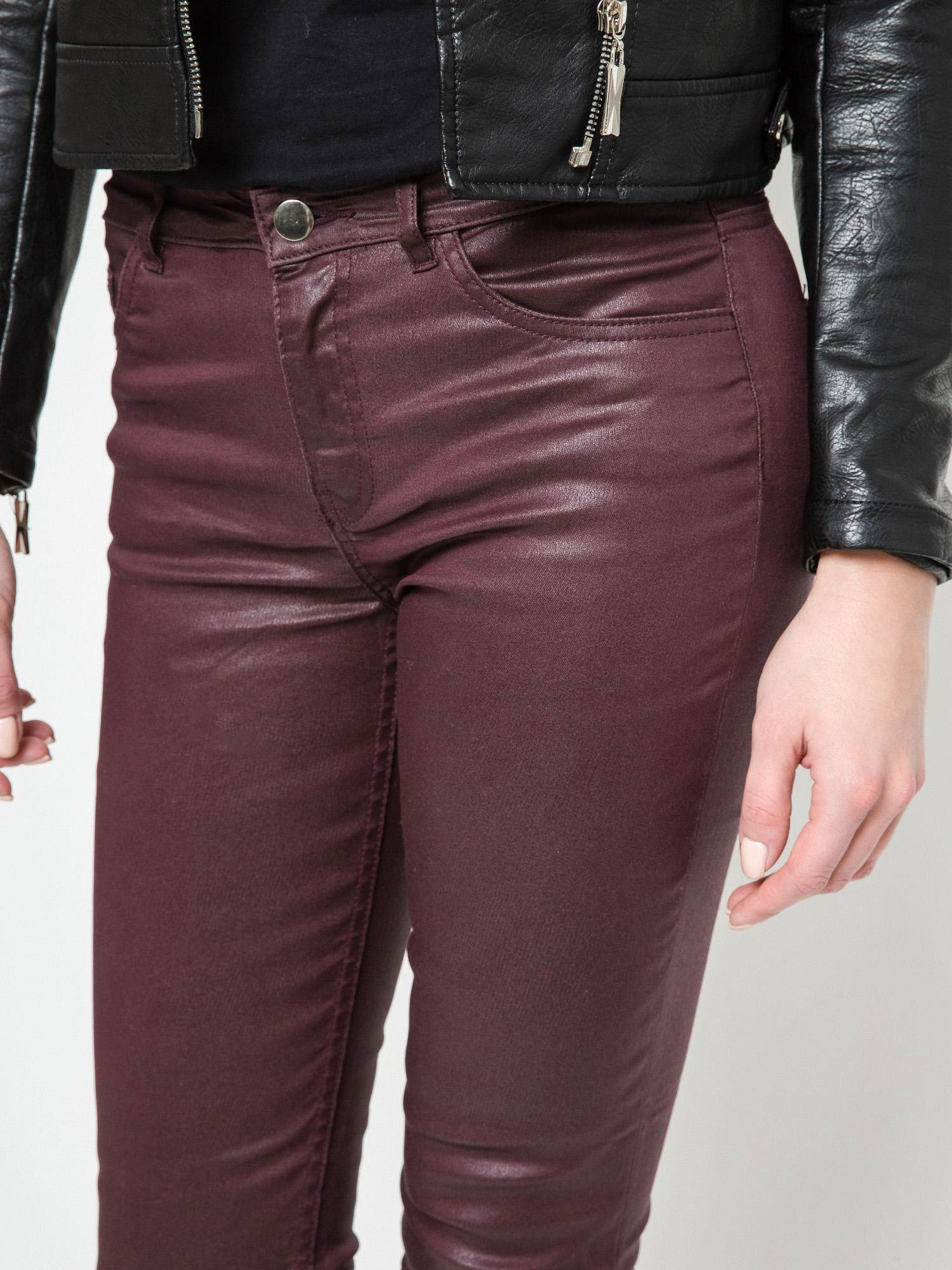 Burgundy pants Yups cmu0385. R17