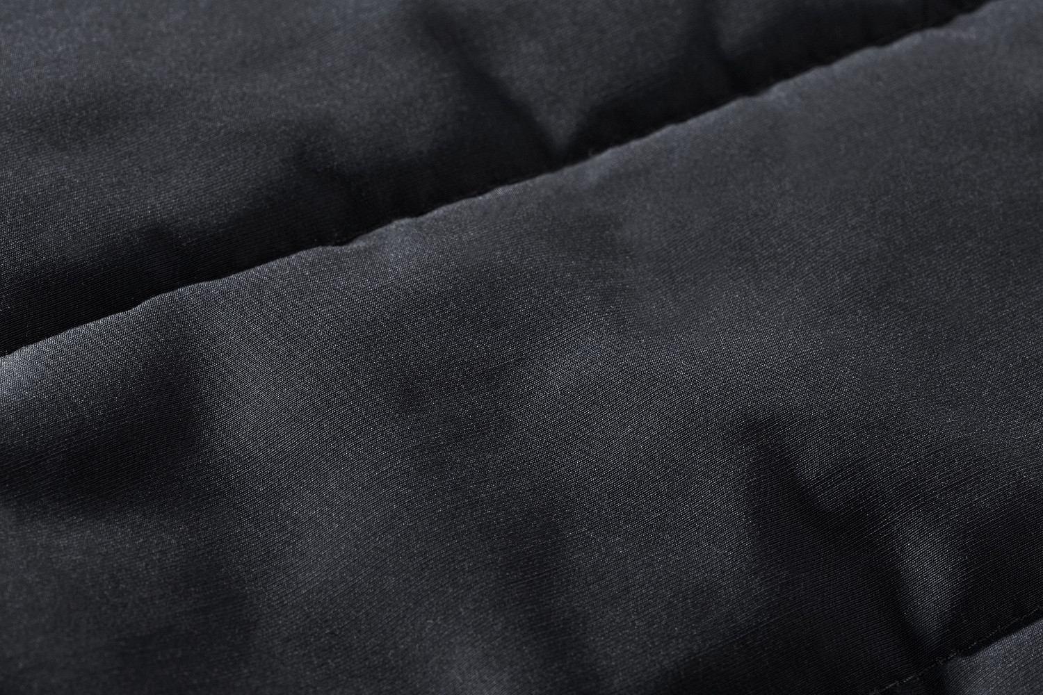 Men&#039;s Black Cross Jacket Russell