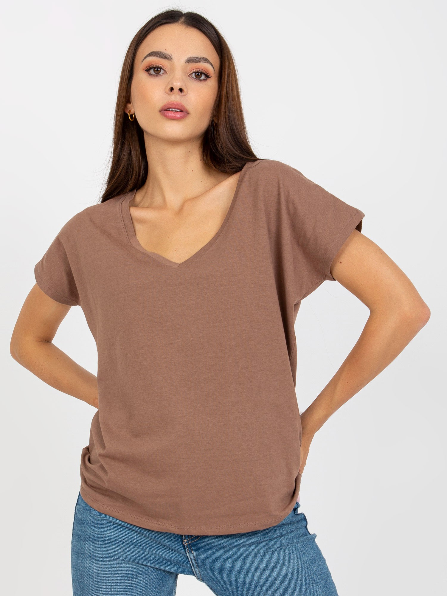 Cappuccino cotton v-neck t-shirt BASIC
