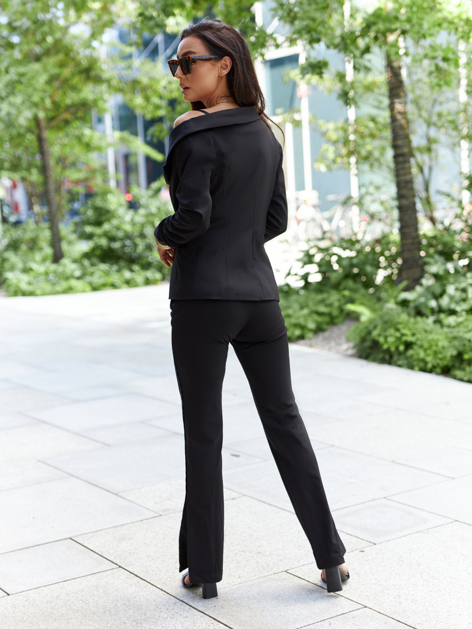 Black set By o la la cxp0853. R21
