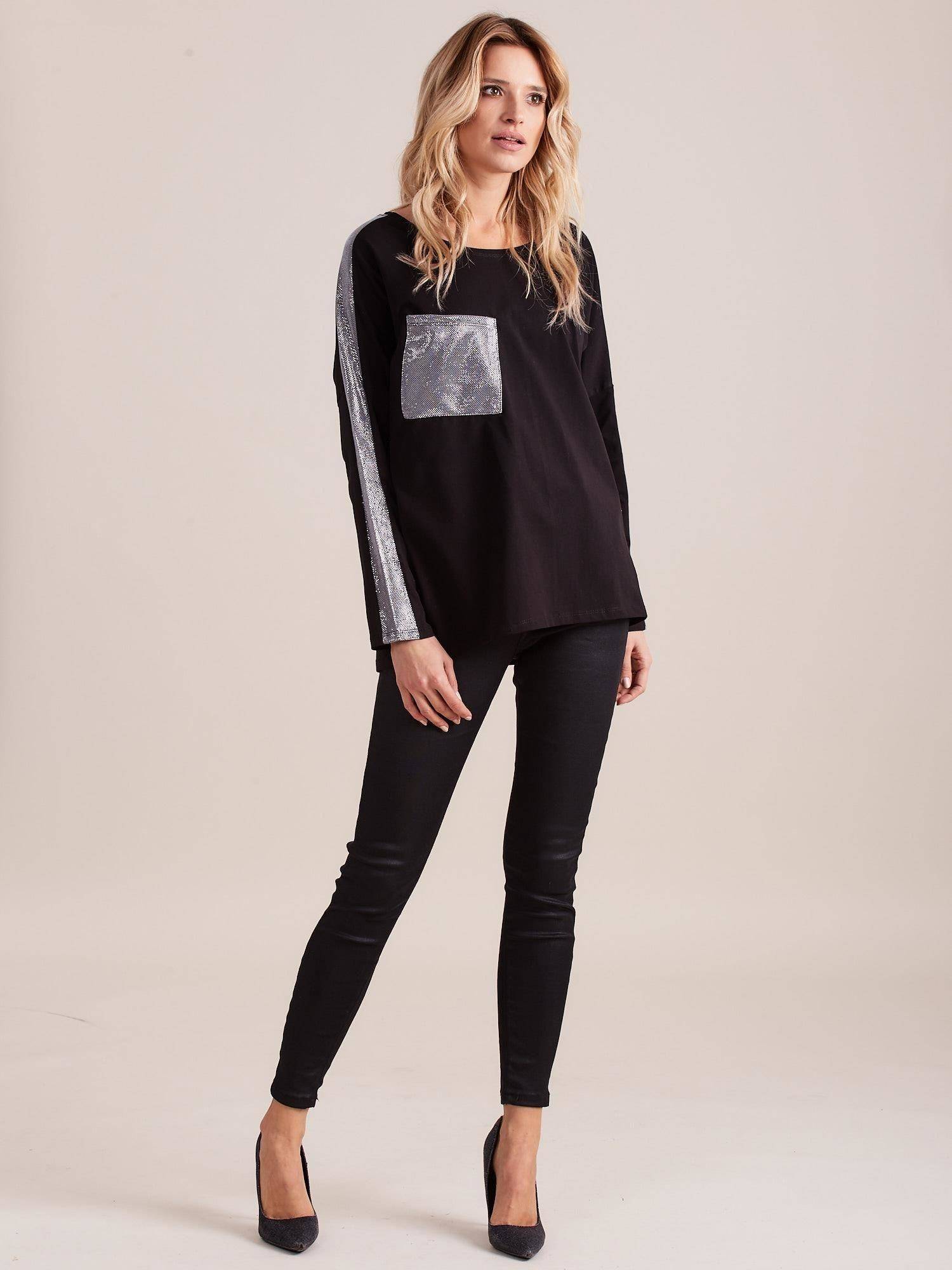 Wide-cut blouse with decorative pocket, black