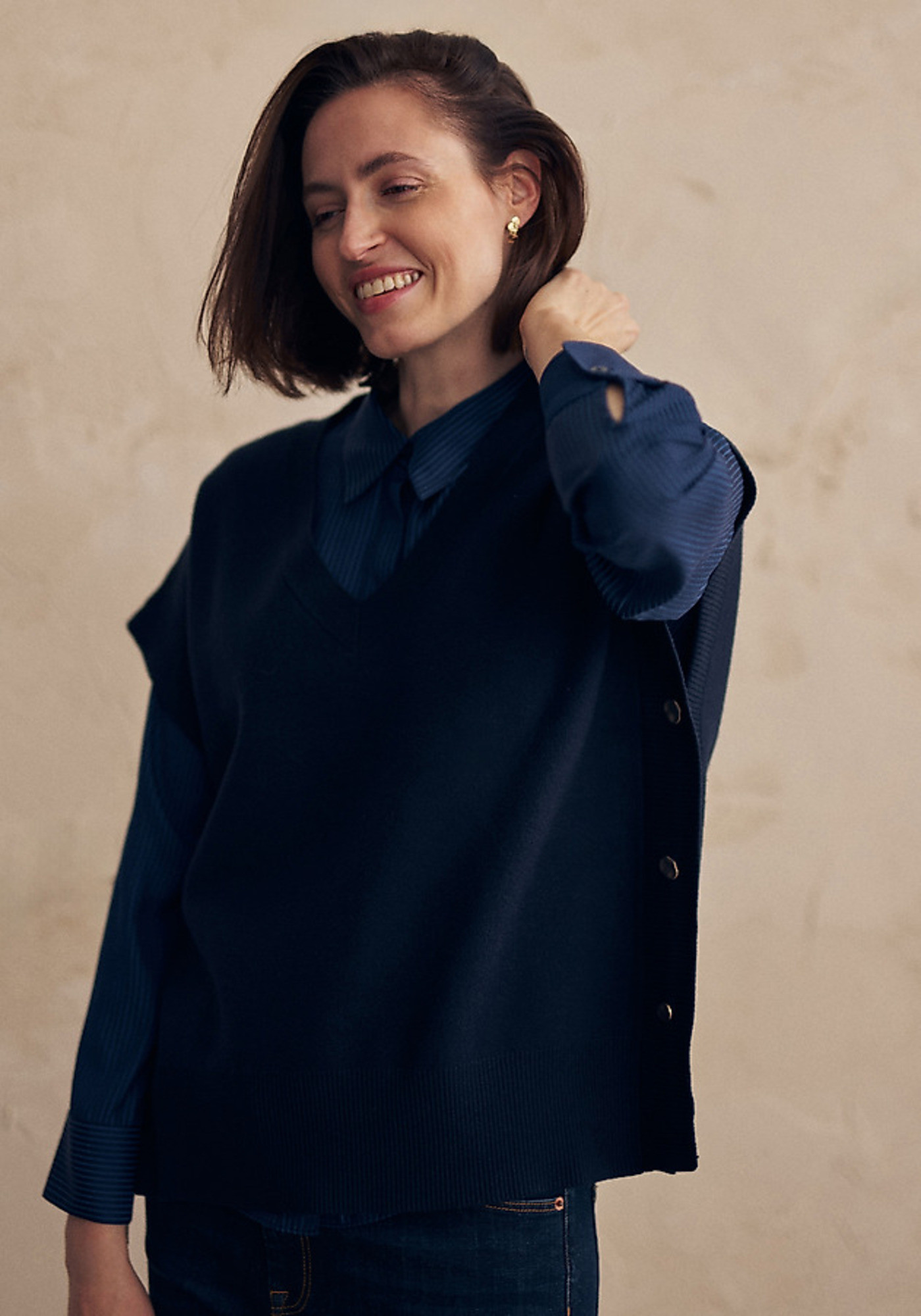 Navy blue vest with viscose Lenzing™Ecovero™Kama Tatuum