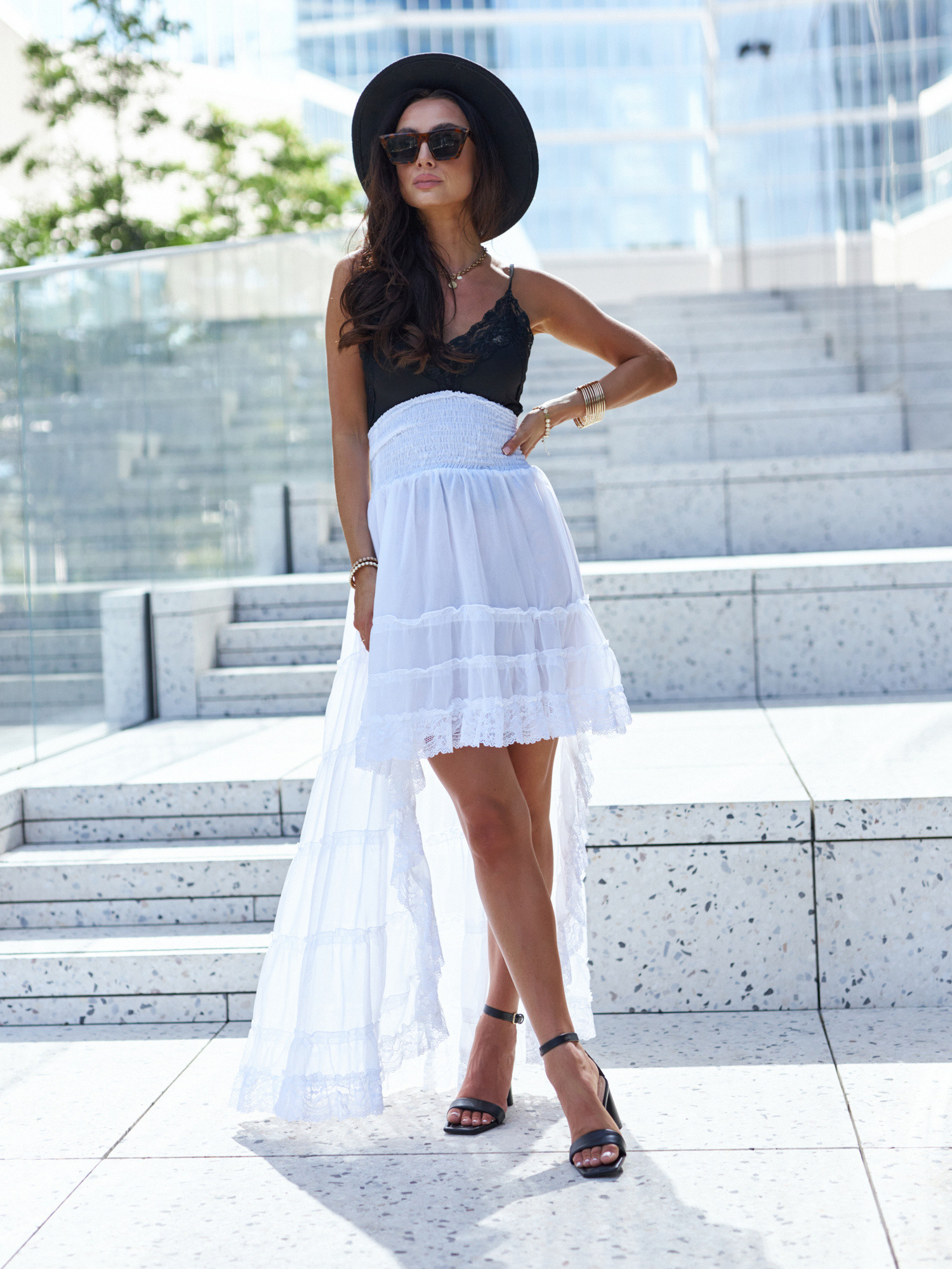 White dress By o la la wxp0804. R01