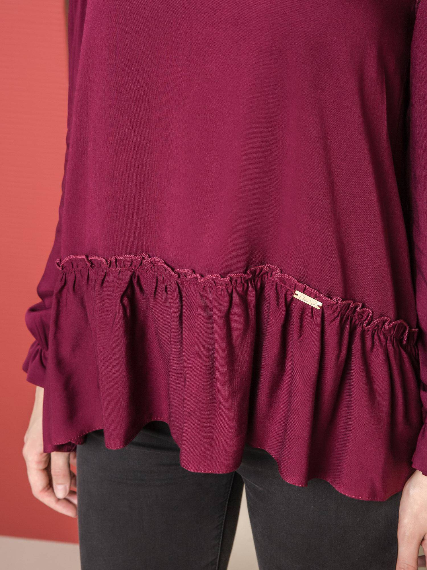 Blouse ONE revealing shoulders burgundy