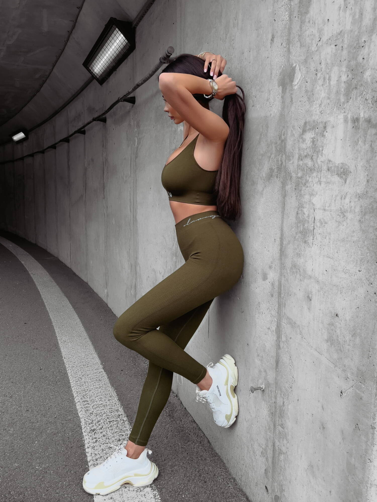 Khaki leggings CLASIC 2023 OLAVOGA