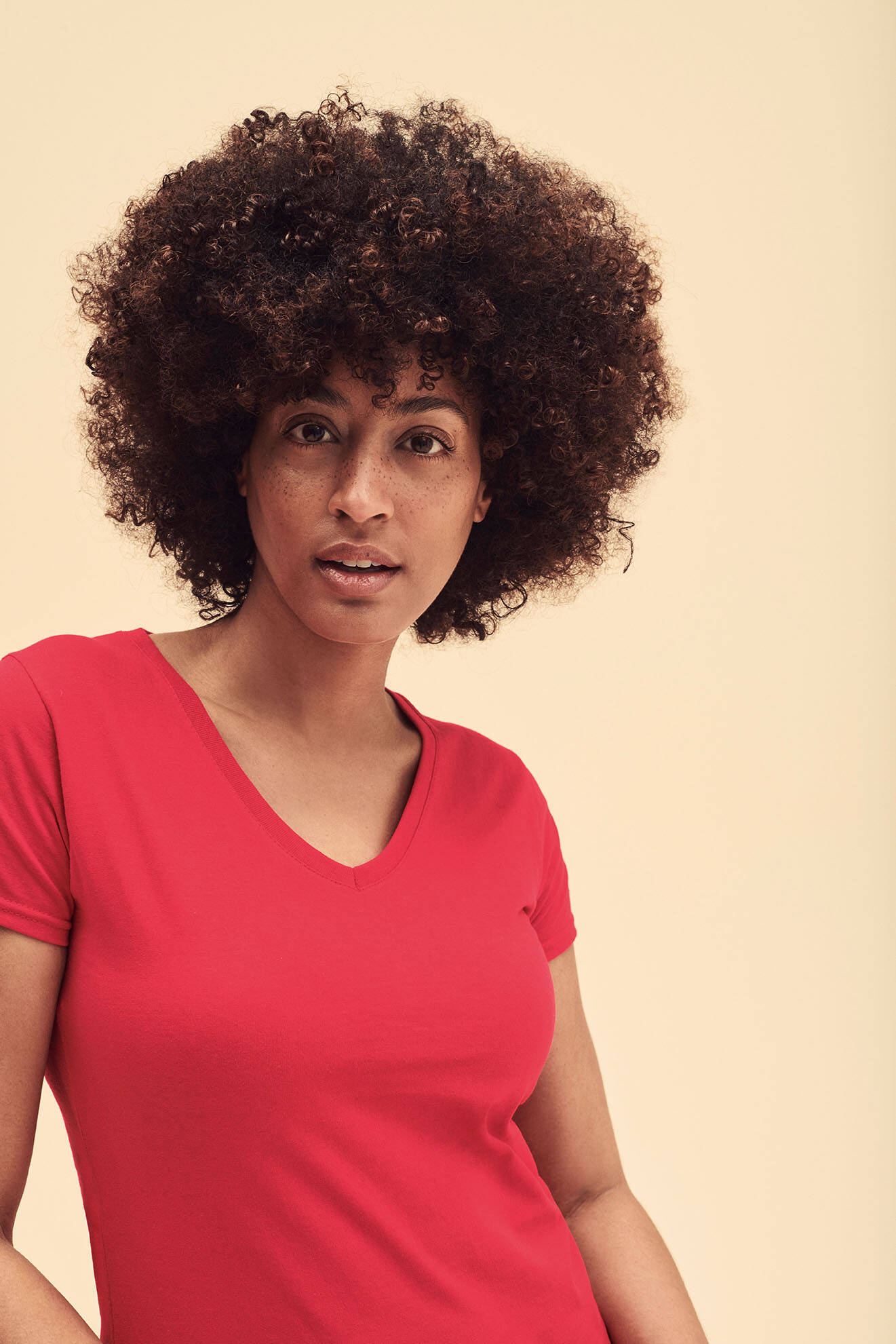 Red v-neck Valueweight Fruit of the Loom