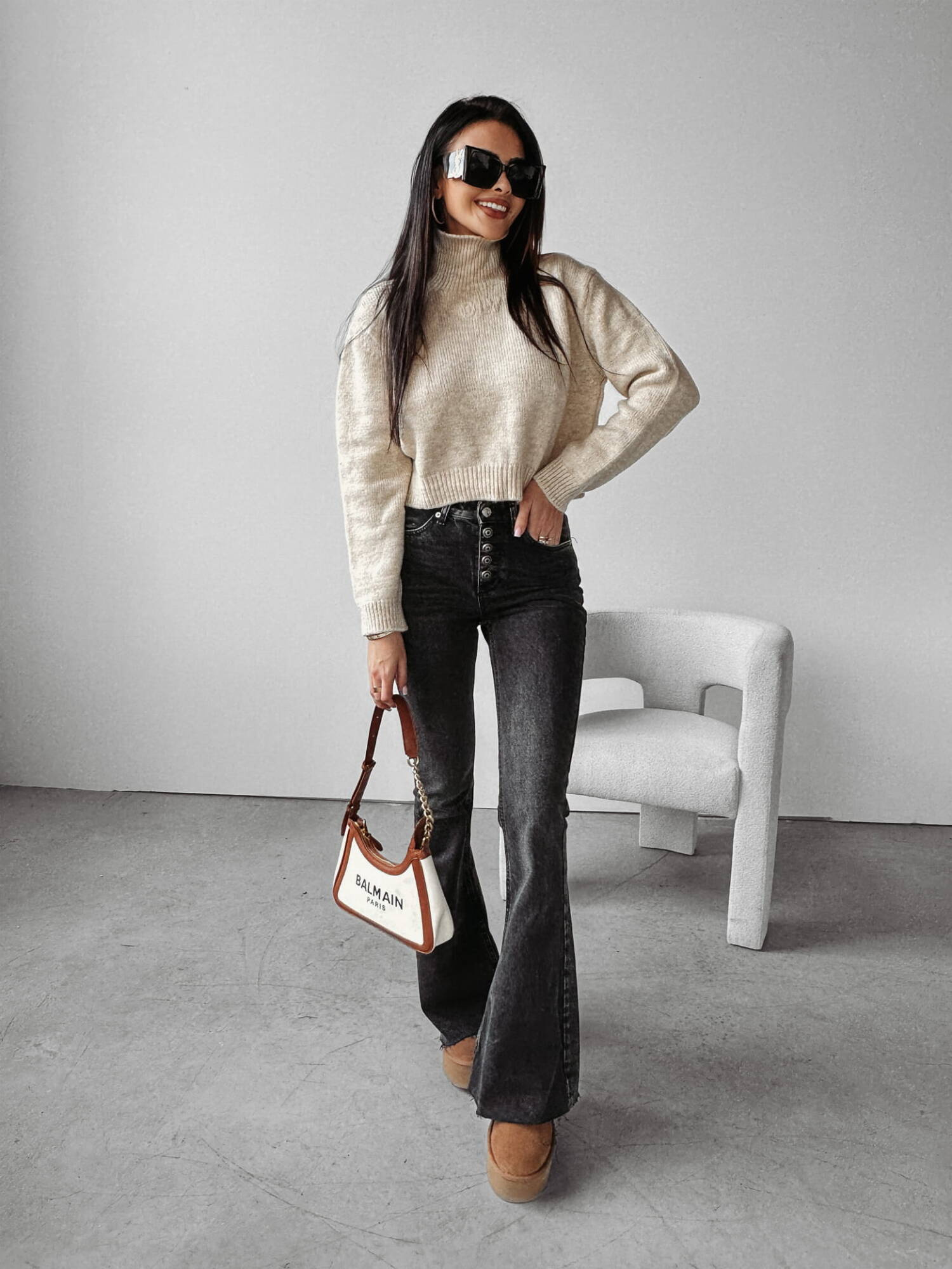 Beige turtleneck LEILA 2023 OLAVOGA